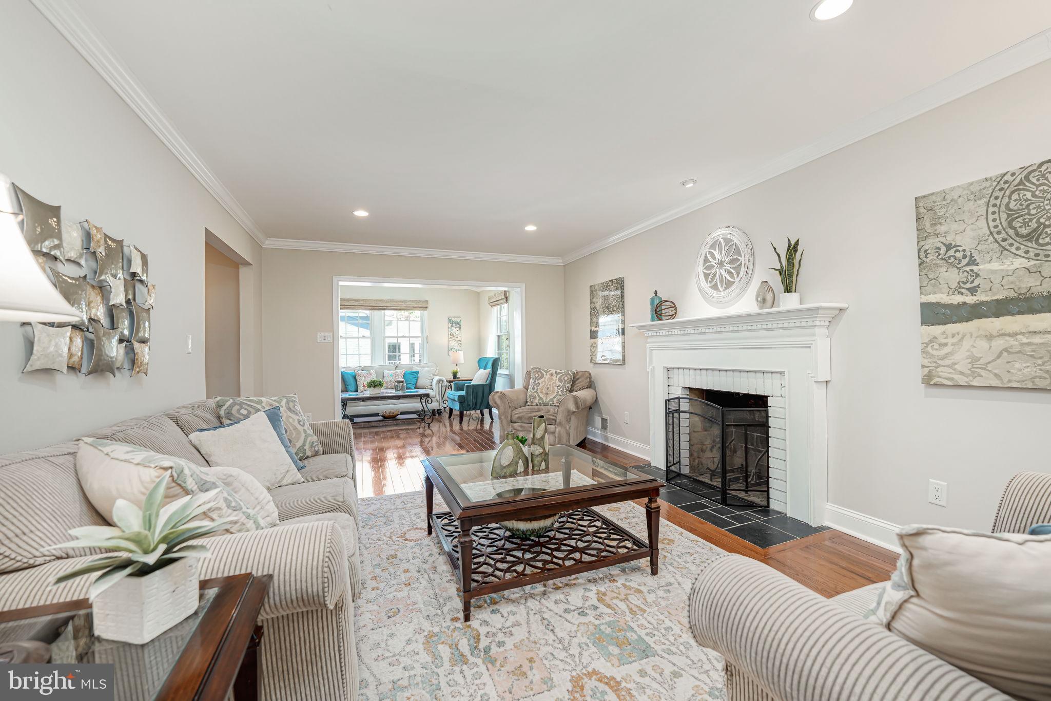 MONTOUR HEIGHTS - Residential