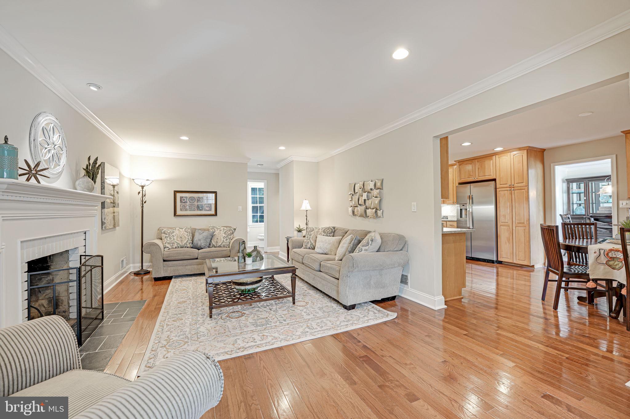 MONTOUR HEIGHTS - Residential