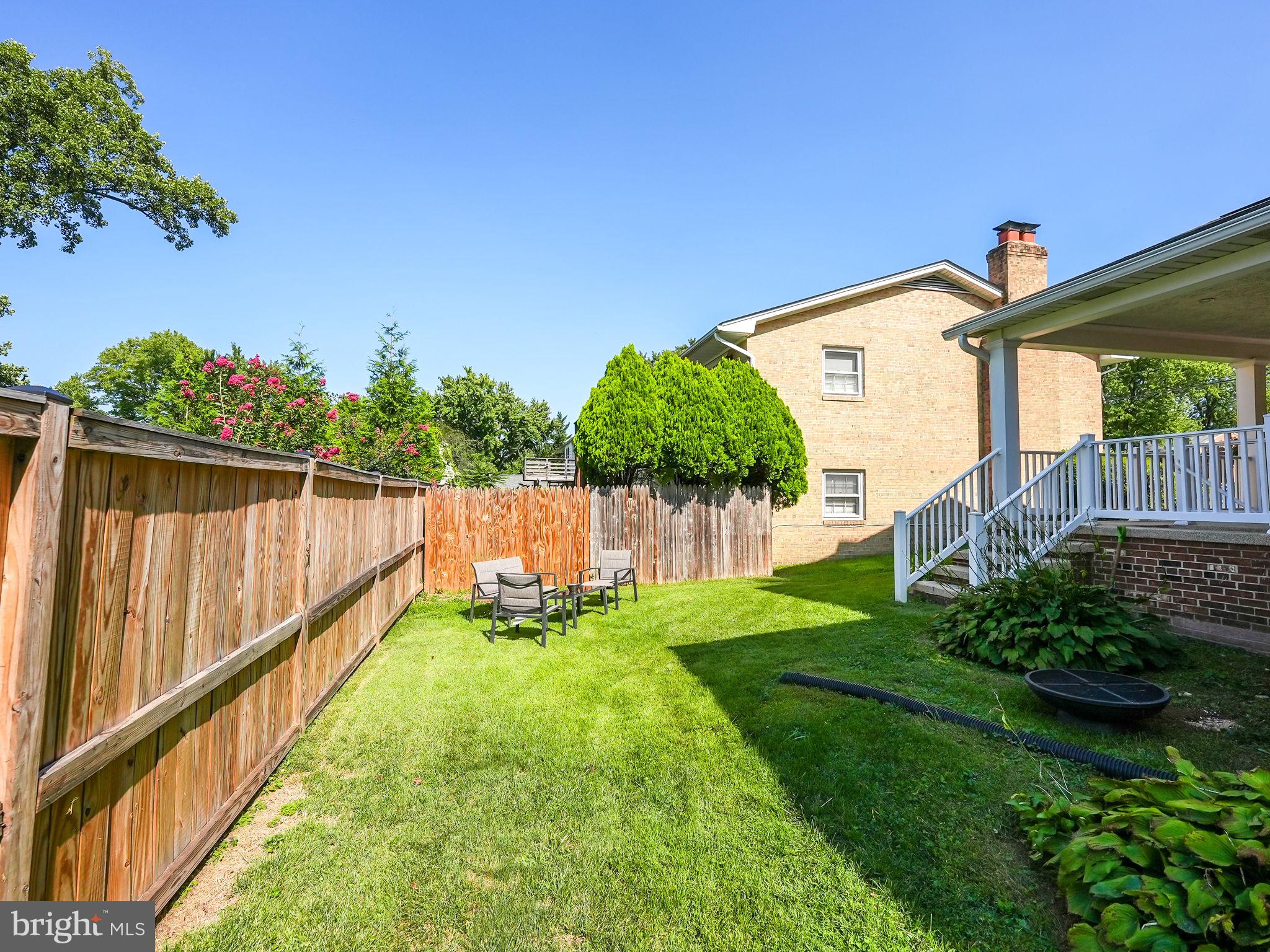 MONTOUR HEIGHTS - Residential