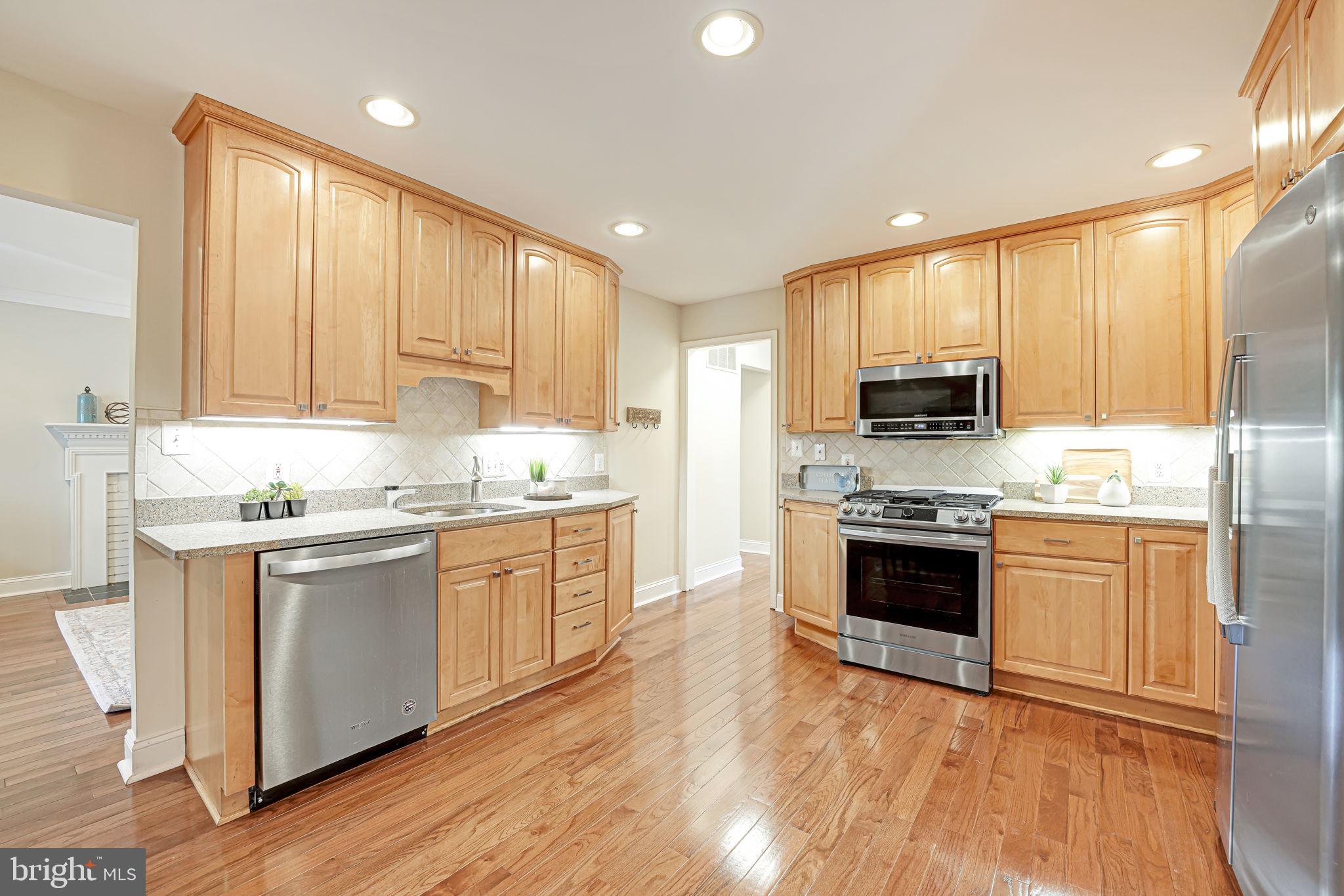 MONTOUR HEIGHTS - Residential