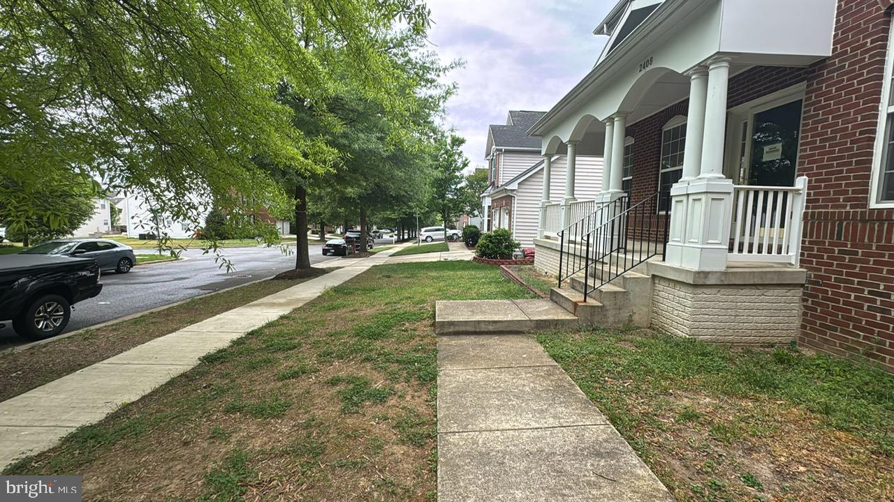 2408 GREEN GINGER CIRCLE