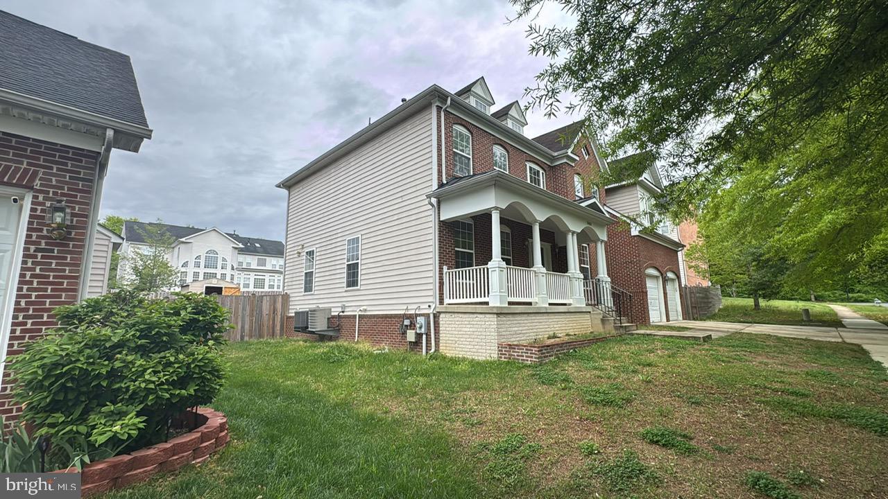 2408 GREEN GINGER CIRCLE