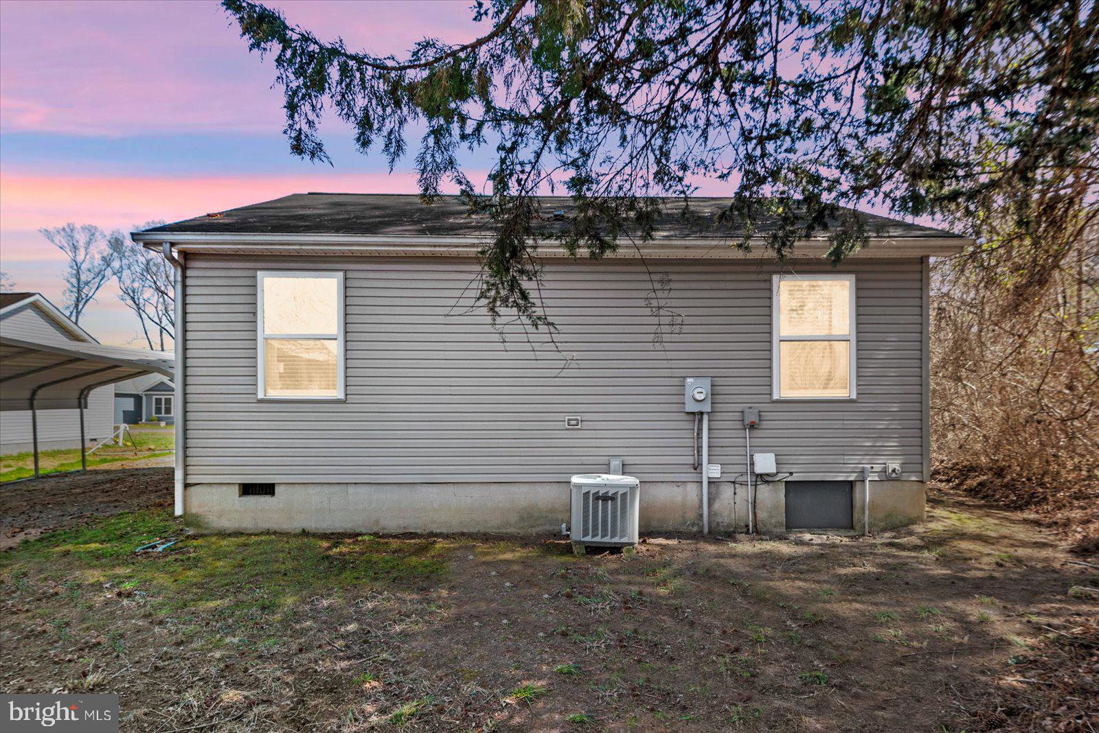 WESTMORELAND SHORES - Residential