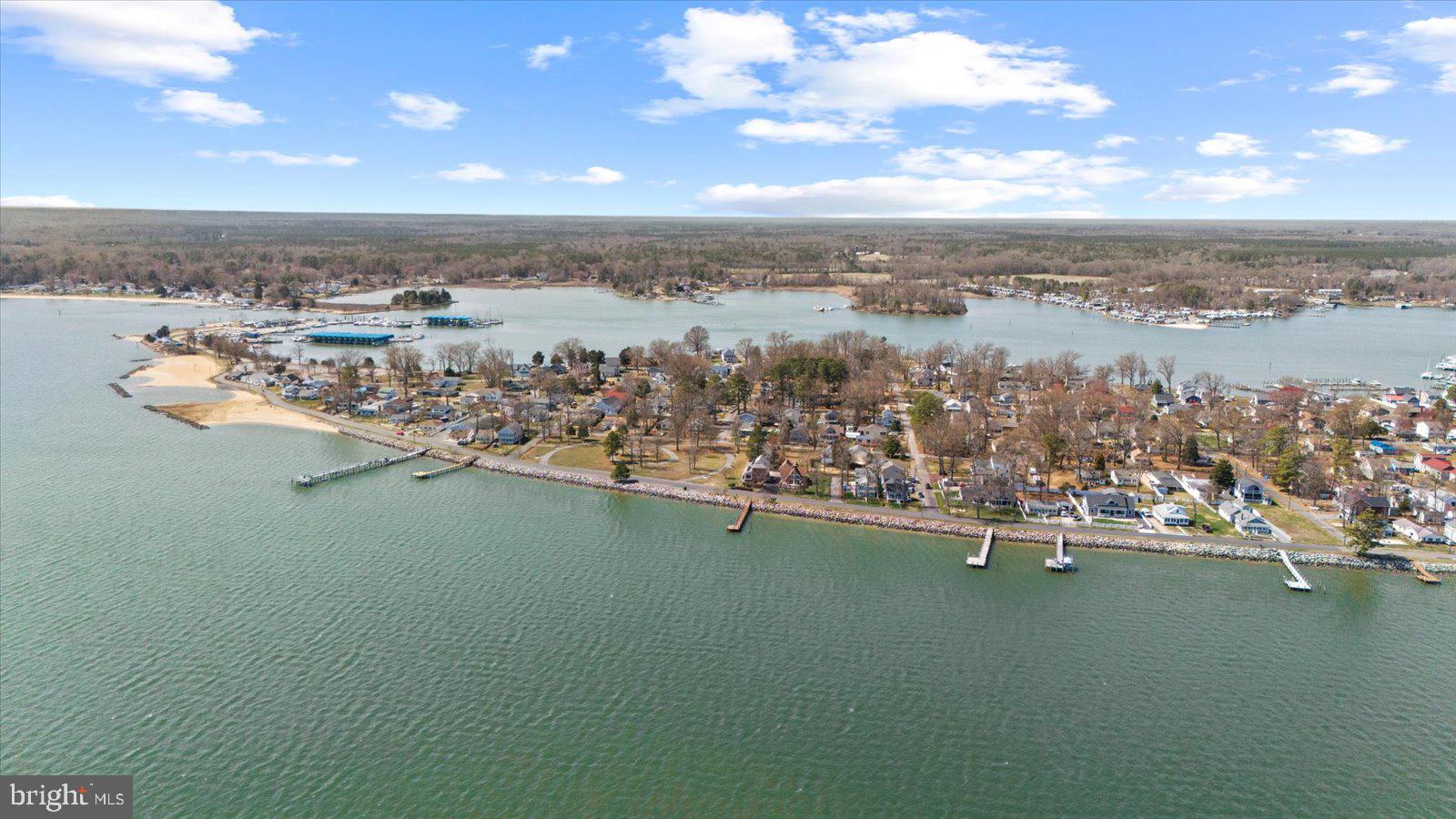 WESTMORELAND SHORES - Residential