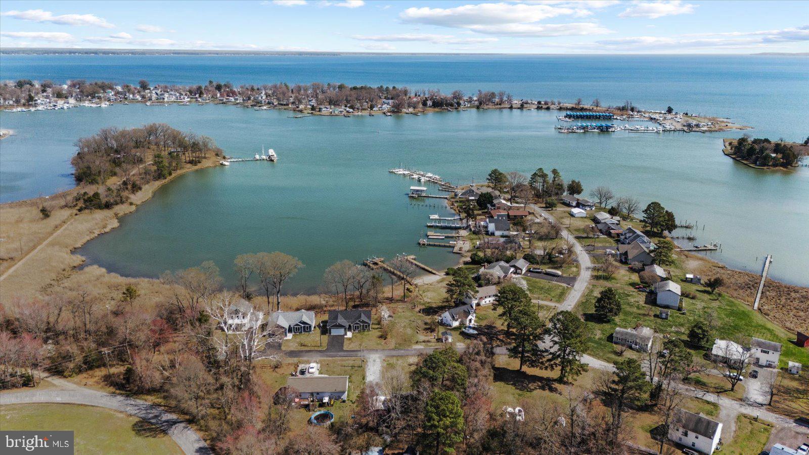 WESTMORELAND SHORES - Residential