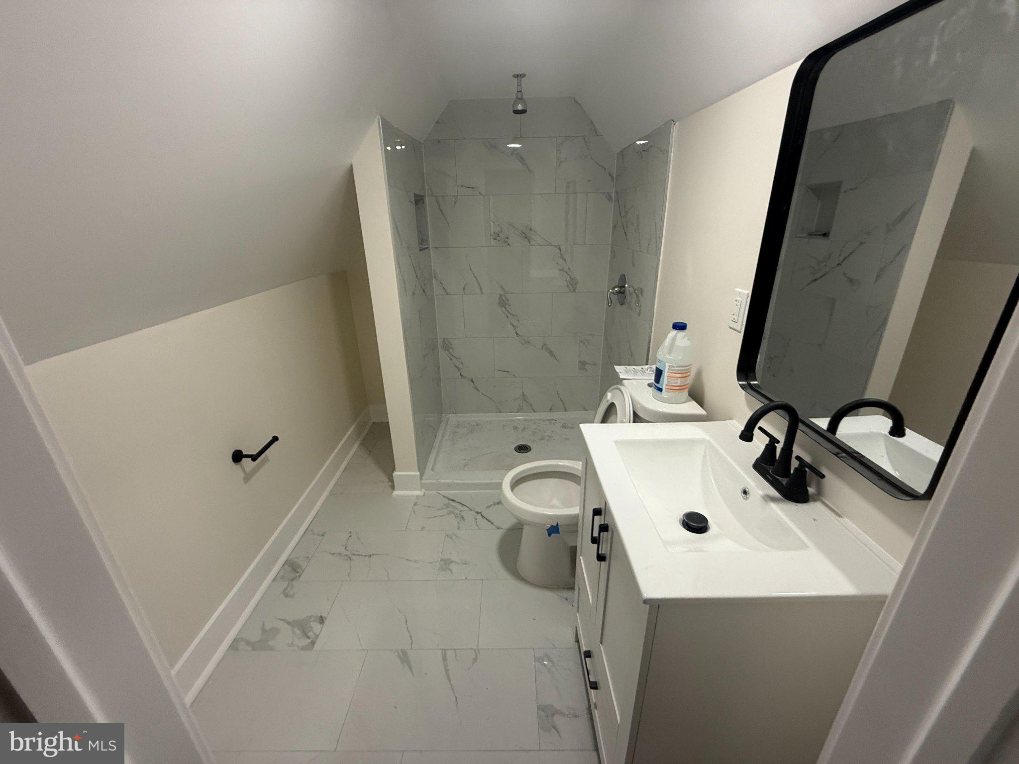 WINSTON GOVANS - Residential