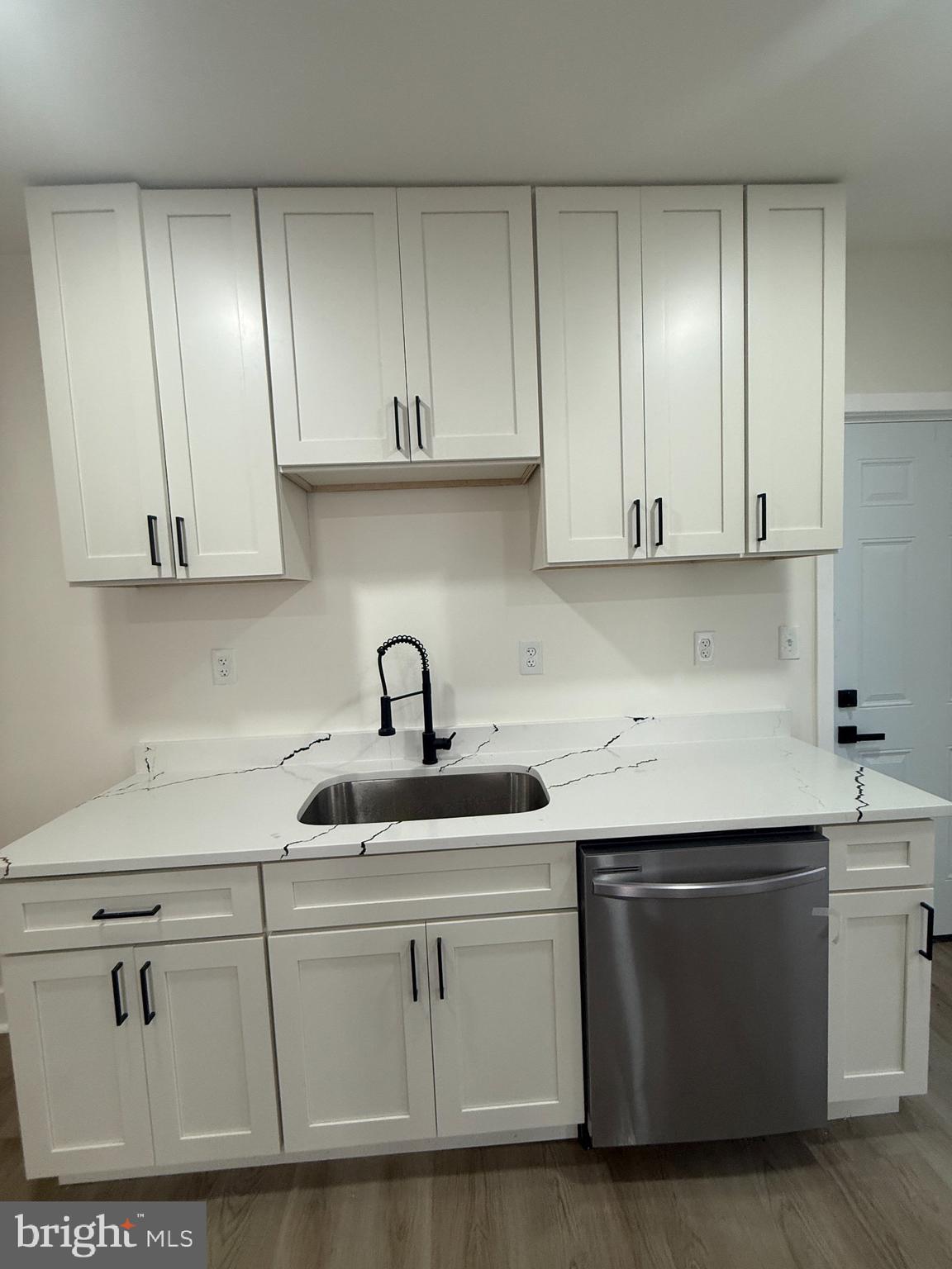 WINSTON GOVANS - Residential