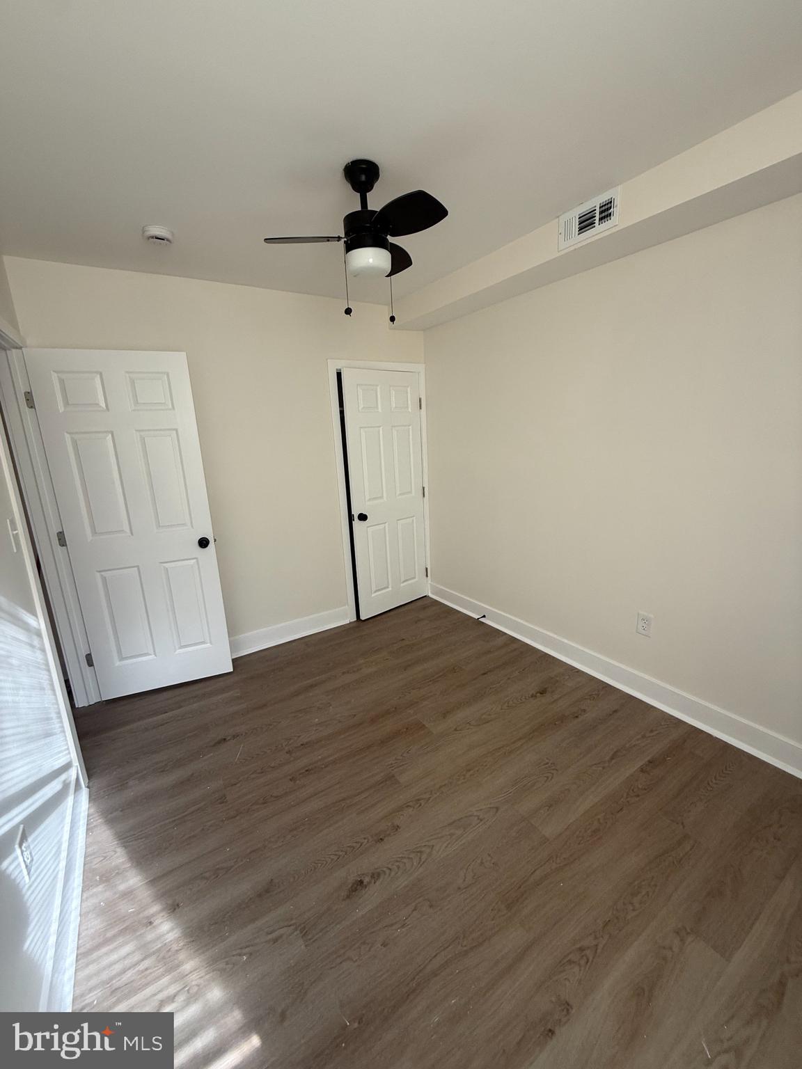 WINSTON GOVANS - Residential