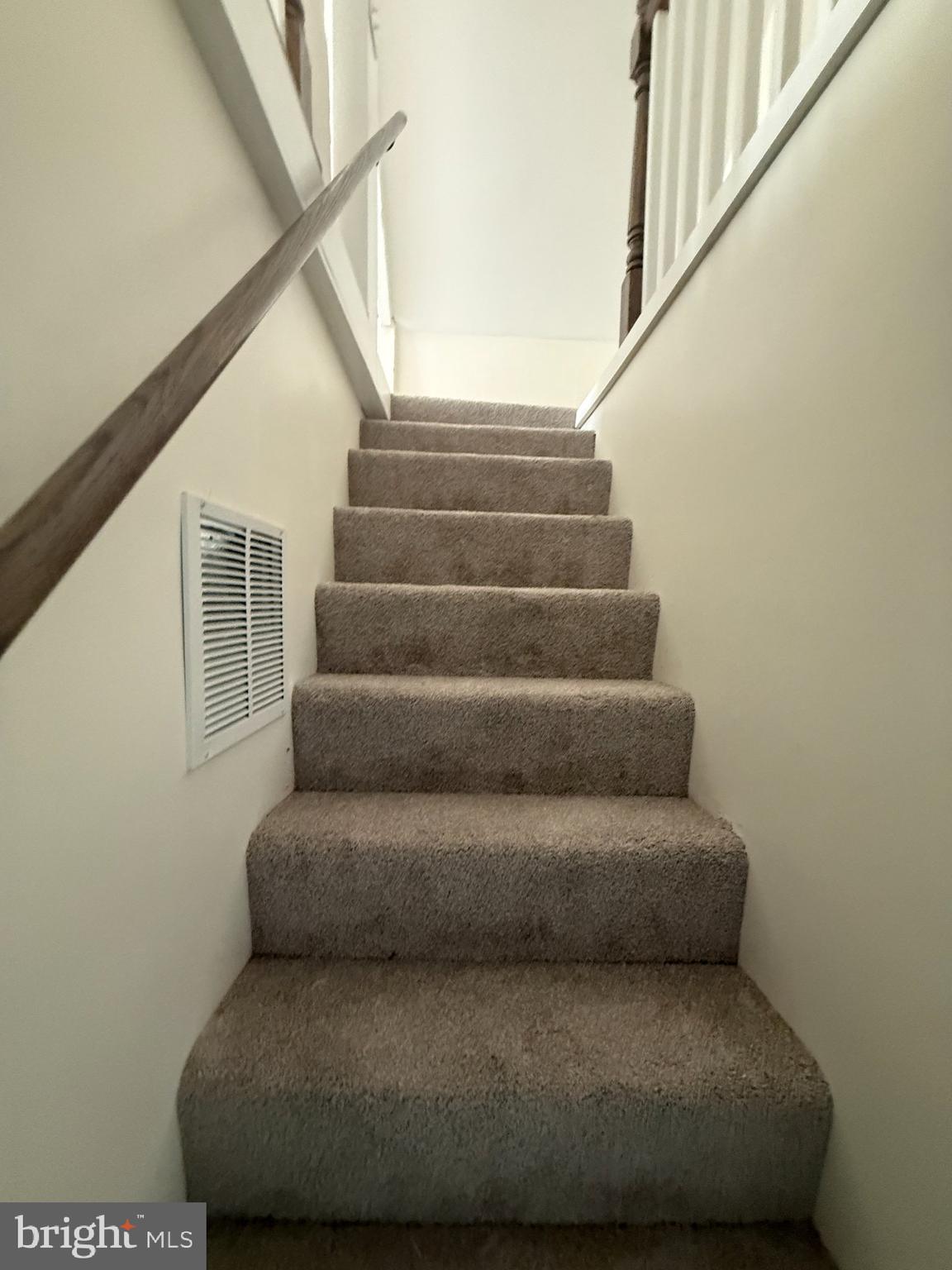 WINSTON GOVANS - Residential