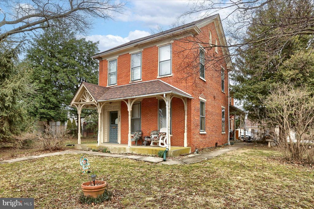 Photo of 1037 E King Street, Lancaster, PA 17602 (MLS # PALA2043548)