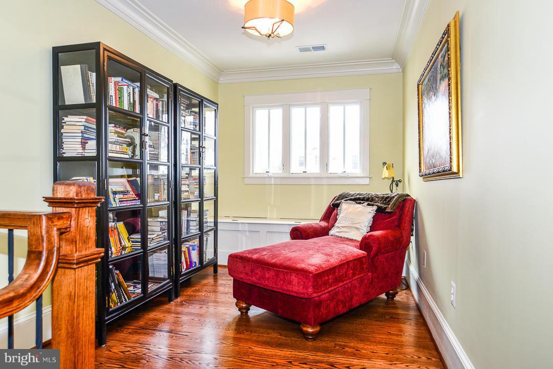 LACEY FOREST - Residential