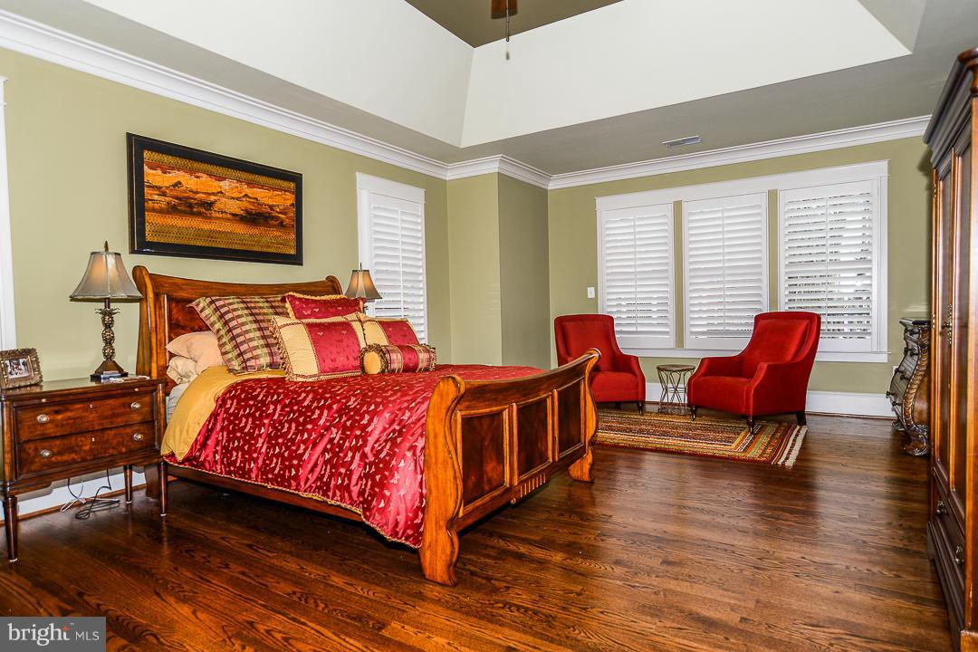 LACEY FOREST - Residential