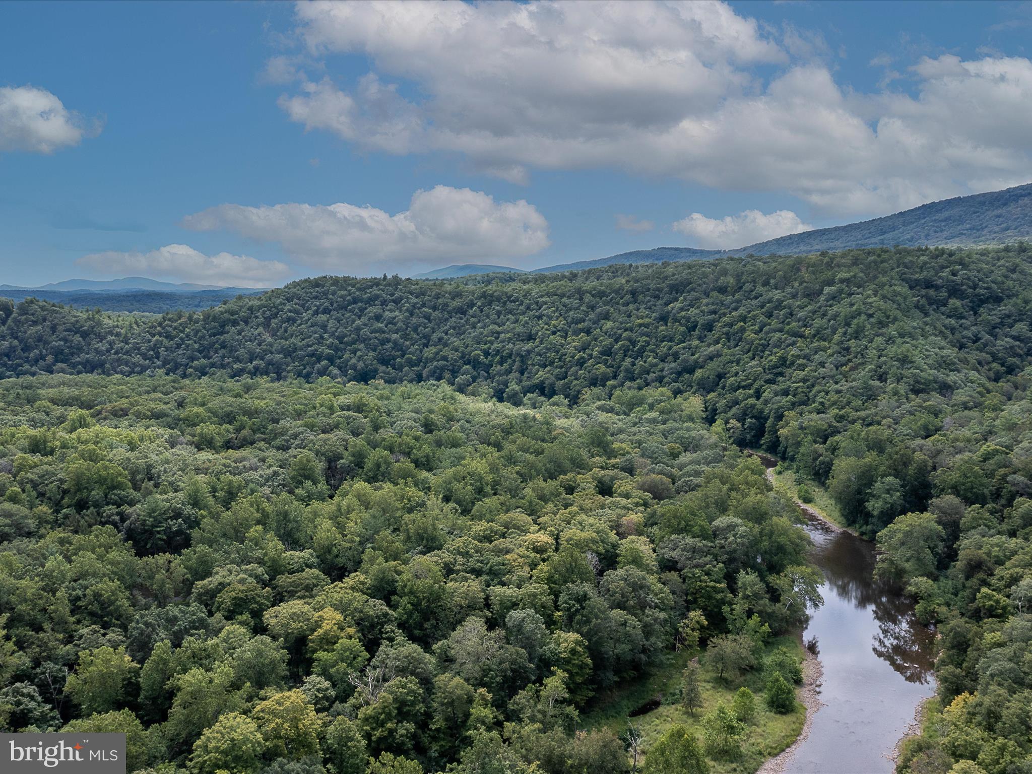 MORGAN WOODS - Residential