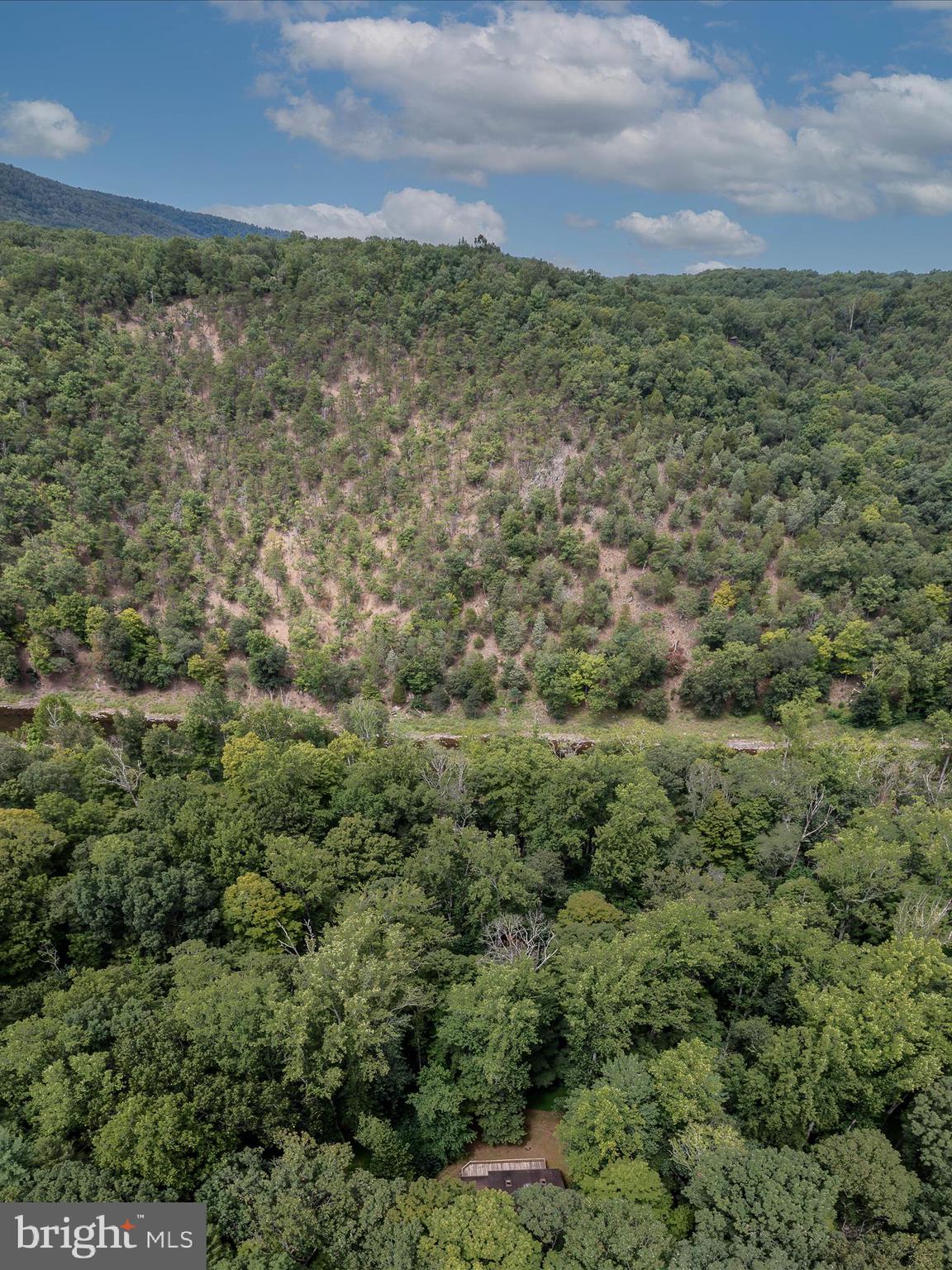 MORGAN WOODS - Residential