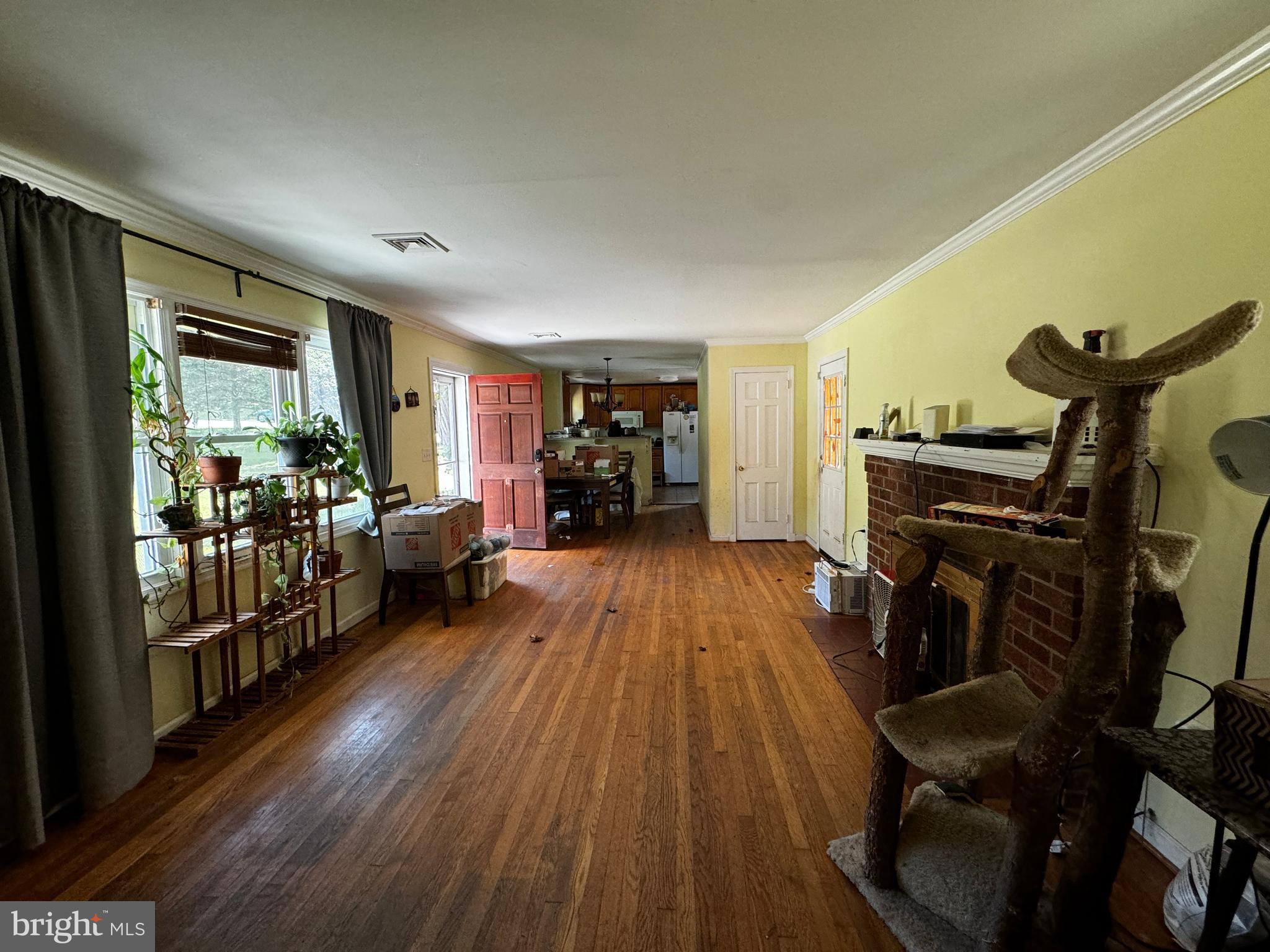 OLD SALEM VILLAGE - Residential