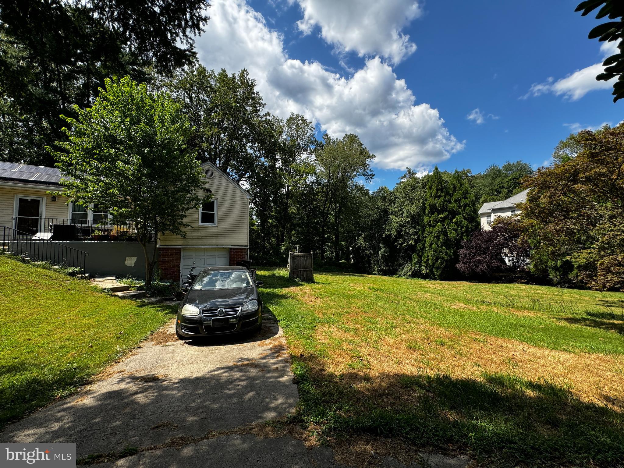 OLD SALEM VILLAGE - Residential