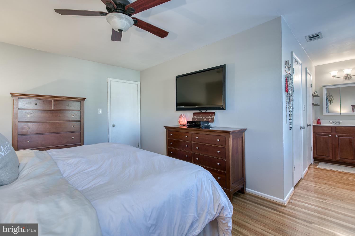 RIVERVIEW OVERLOOK - Residential