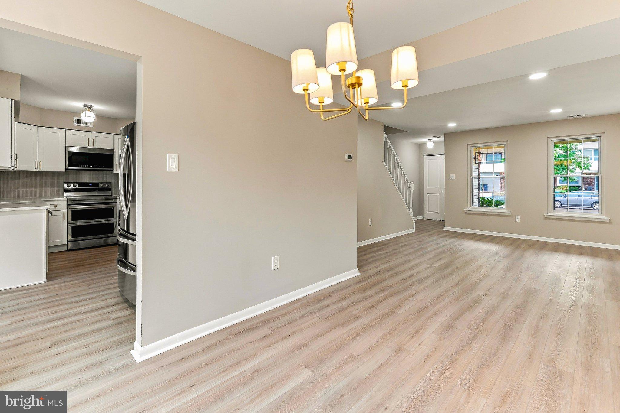 305 SHADY LANE