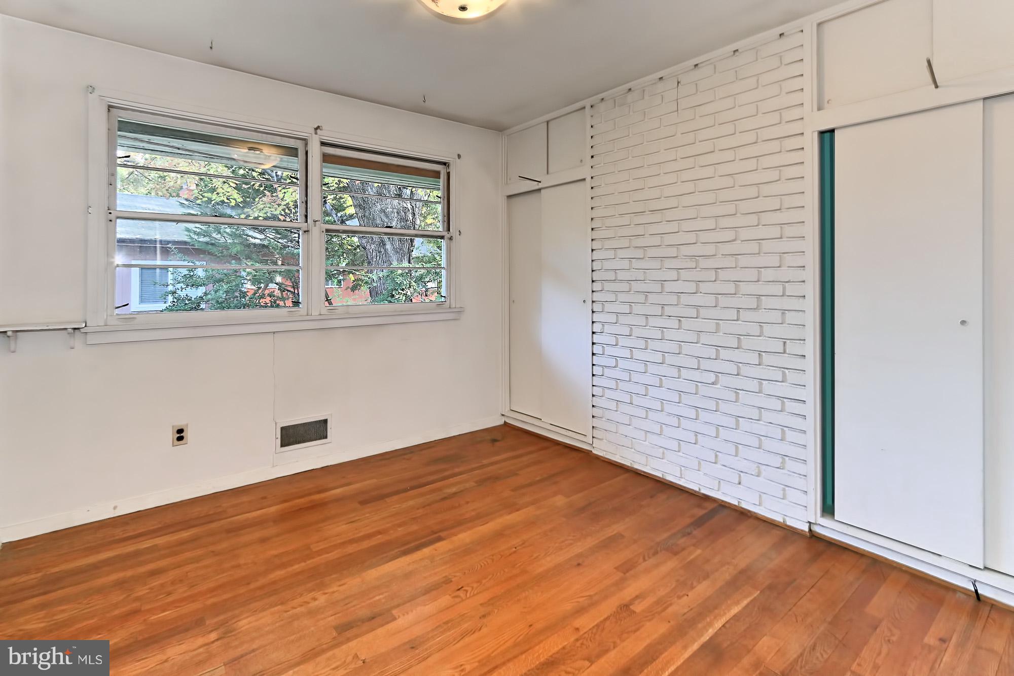 WOODLEY - Residential