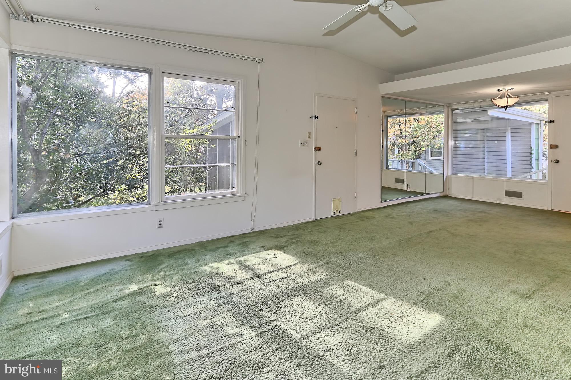 WOODLEY - Residential