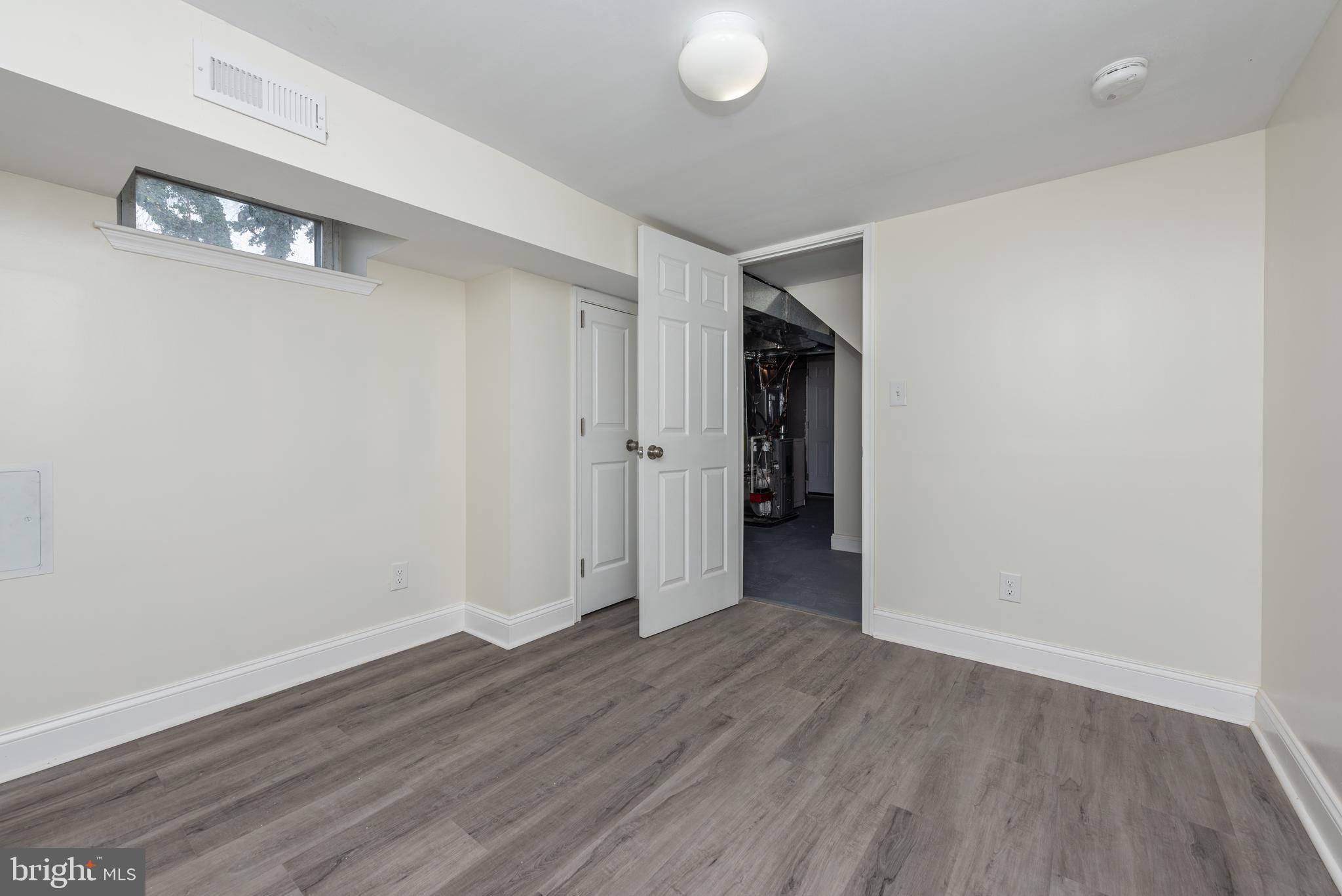 BROOKLYN - Residential