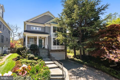 4410 VAN NESS STREET NW WASHINGTON DC 20016