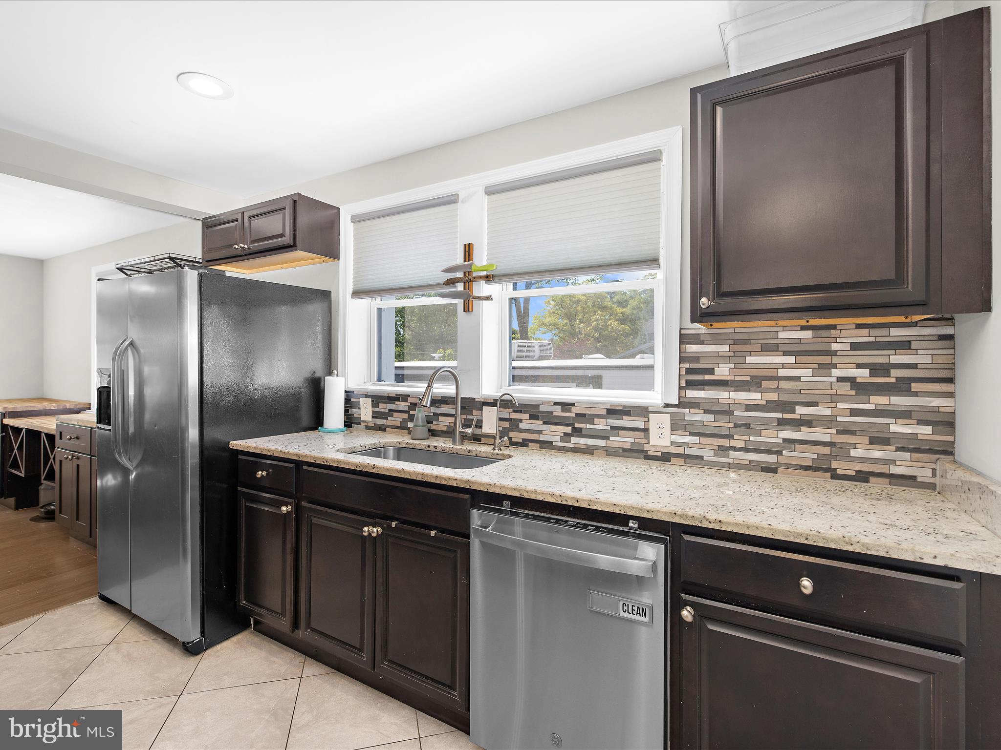 CHELSEA BEACH - Residential