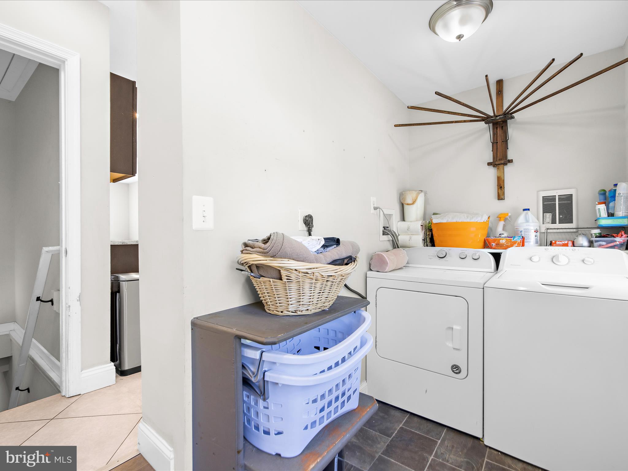 CHELSEA BEACH - Residential