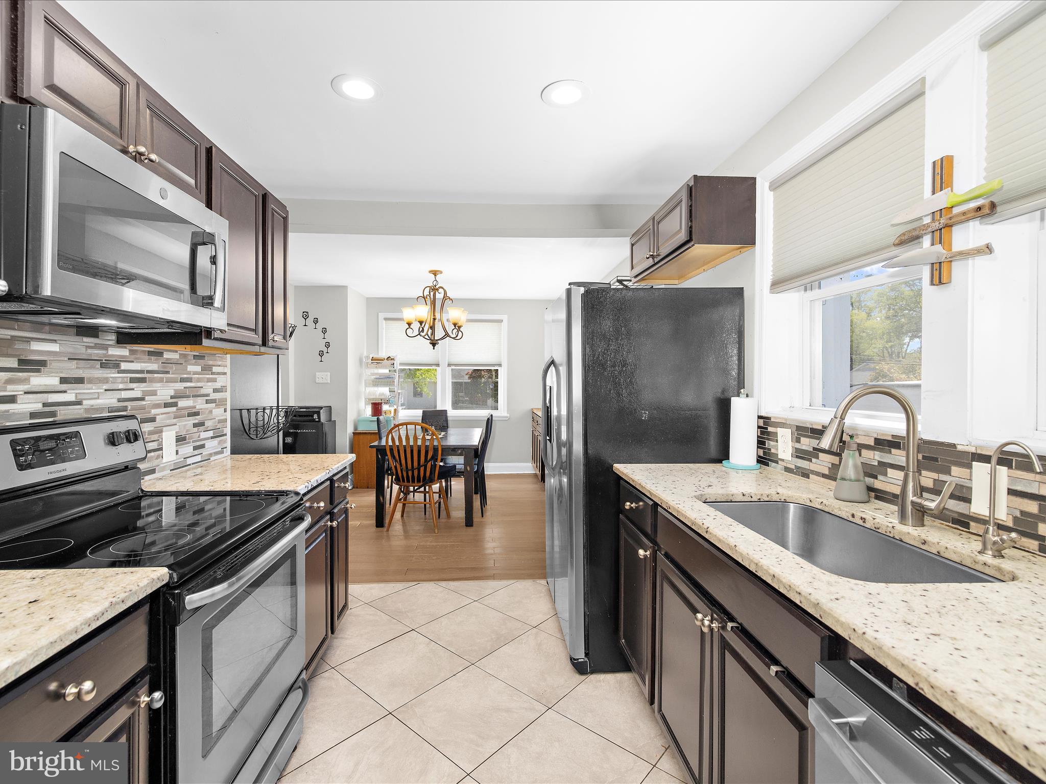 CHELSEA BEACH - Residential