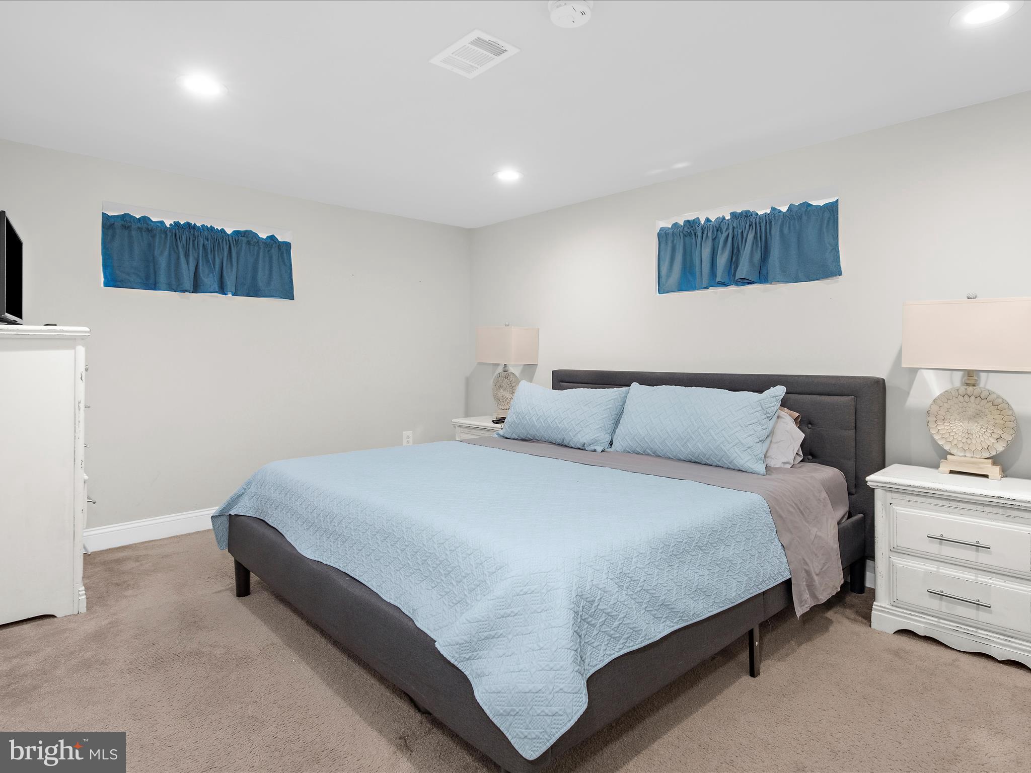 CHELSEA BEACH - Residential