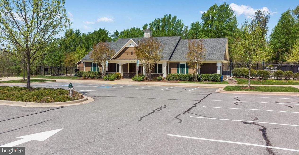 GREENWAY VILLAGE - Residential