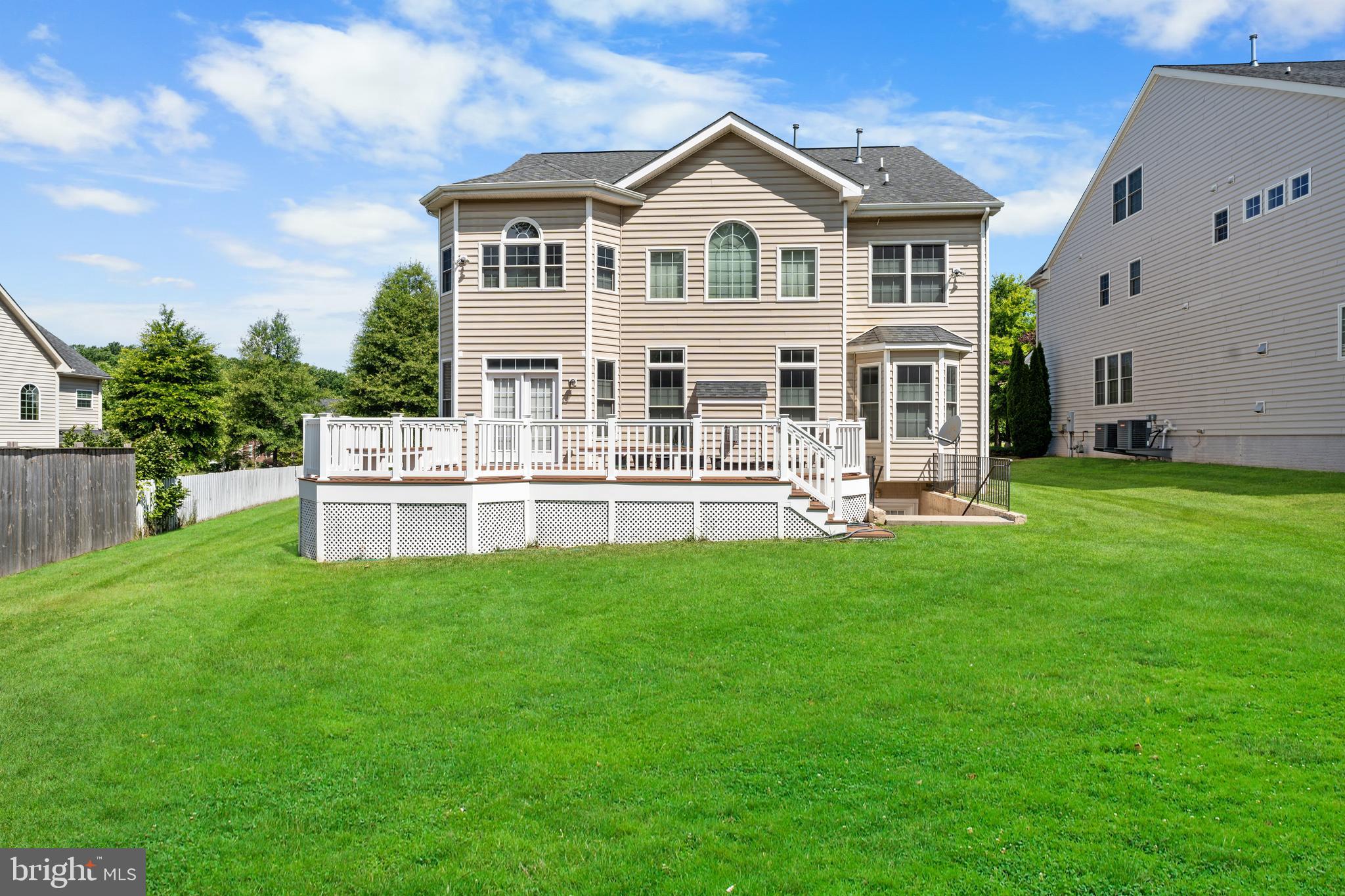 GREENWAY VILLAGE - Residential