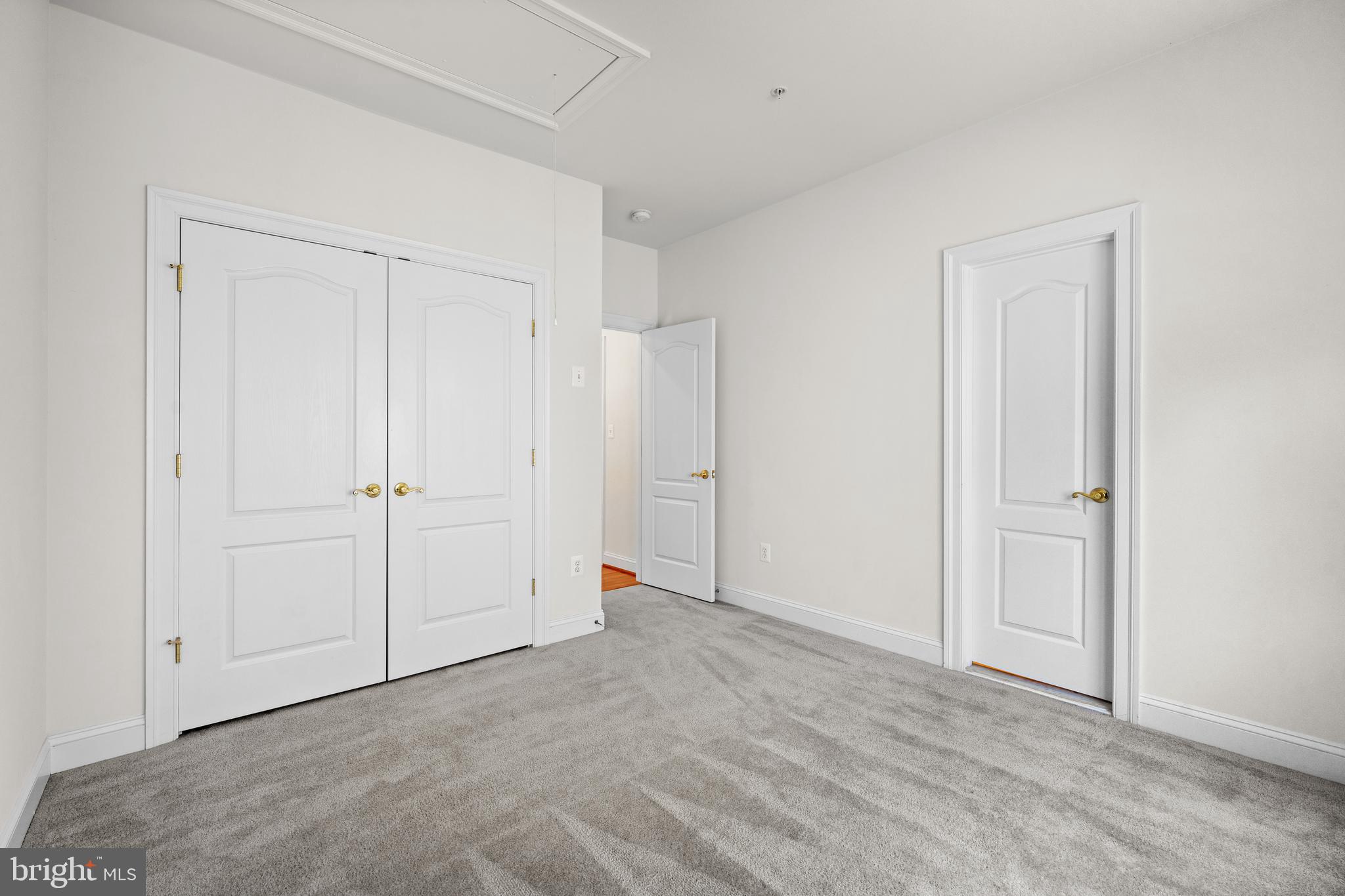 GREENWAY VILLAGE - Residential