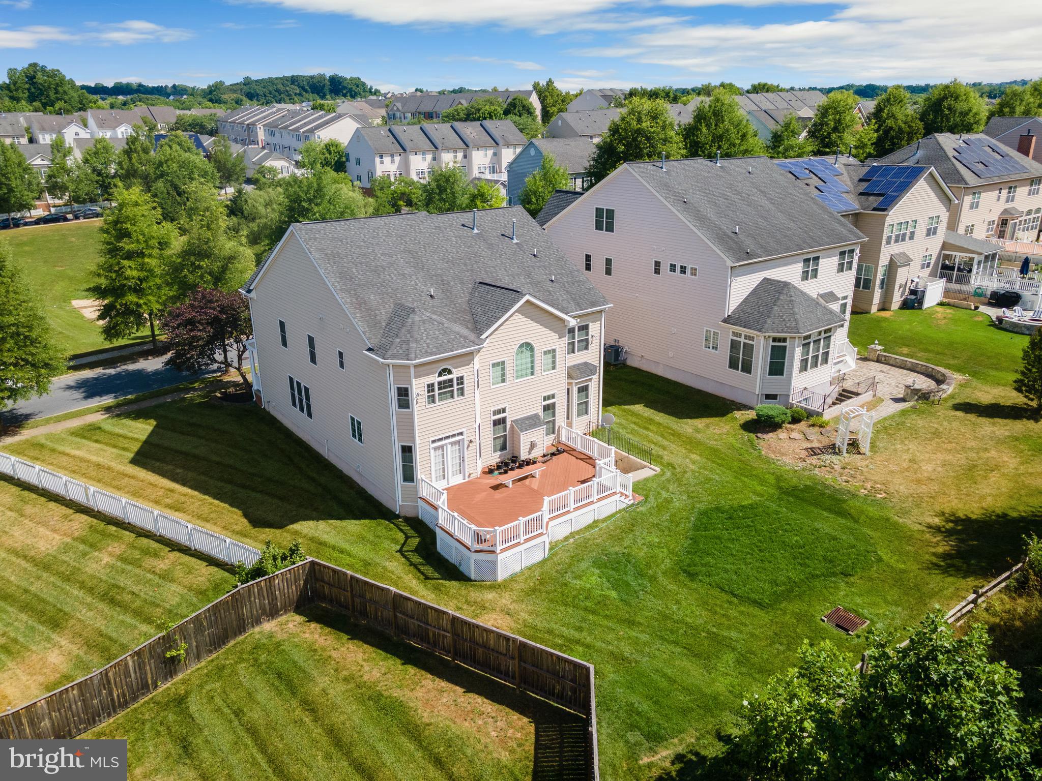 GREENWAY VILLAGE - Residential