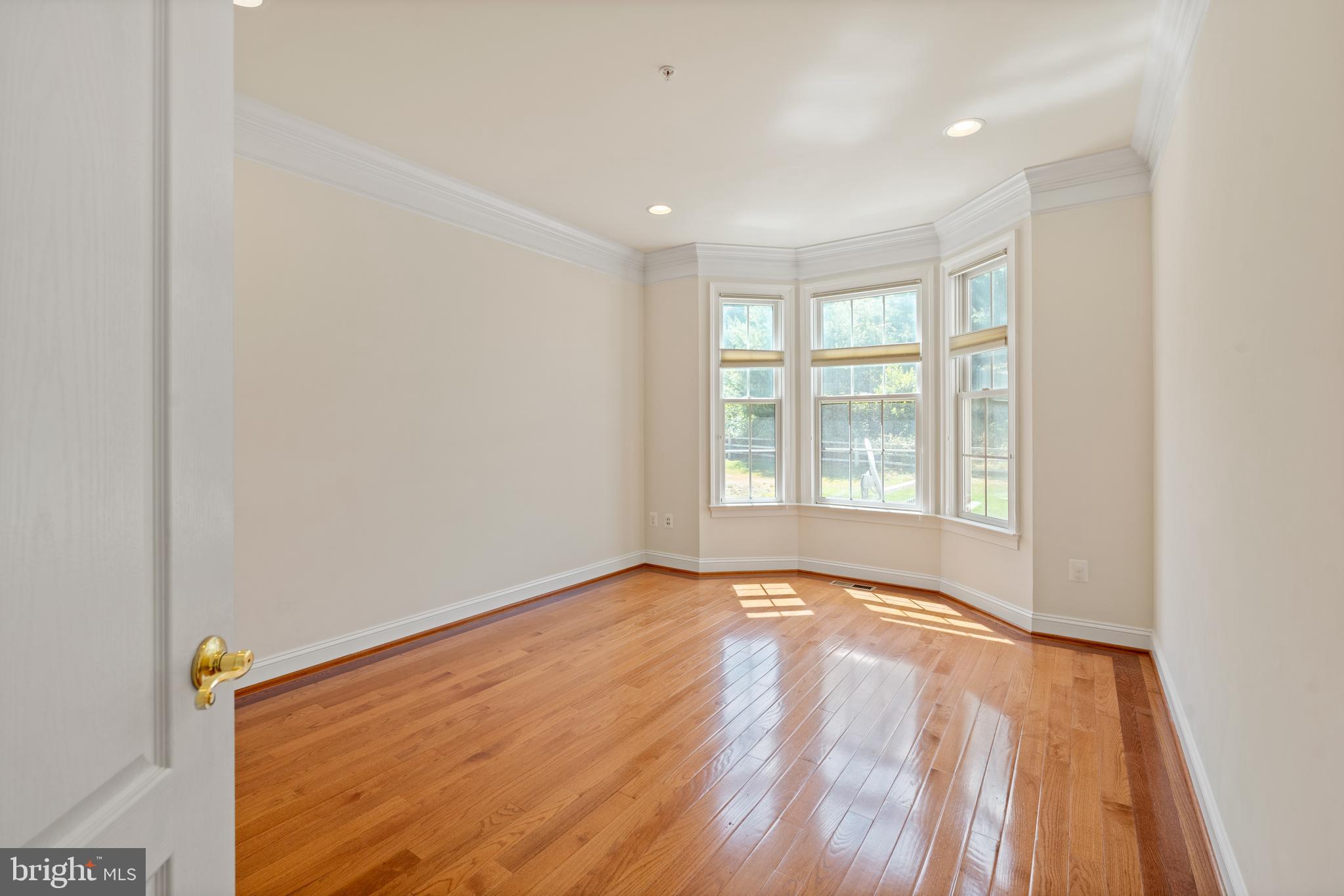 GREENWAY VILLAGE - Residential