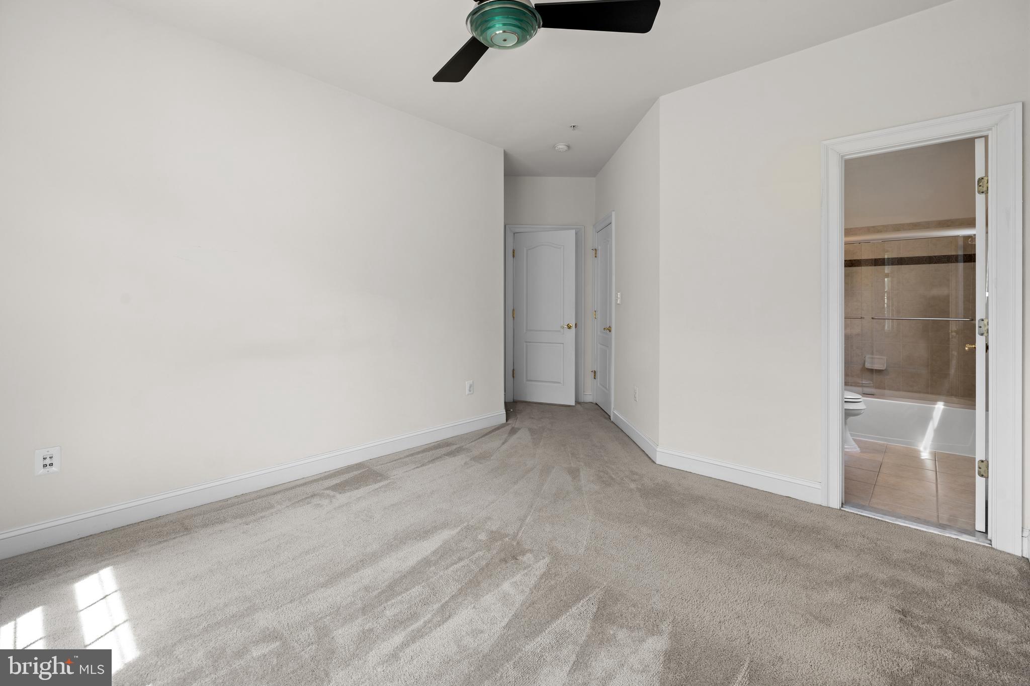 GREENWAY VILLAGE - Residential