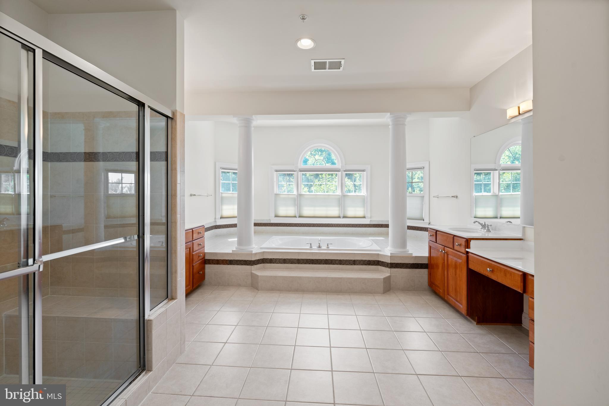 GREENWAY VILLAGE - Residential