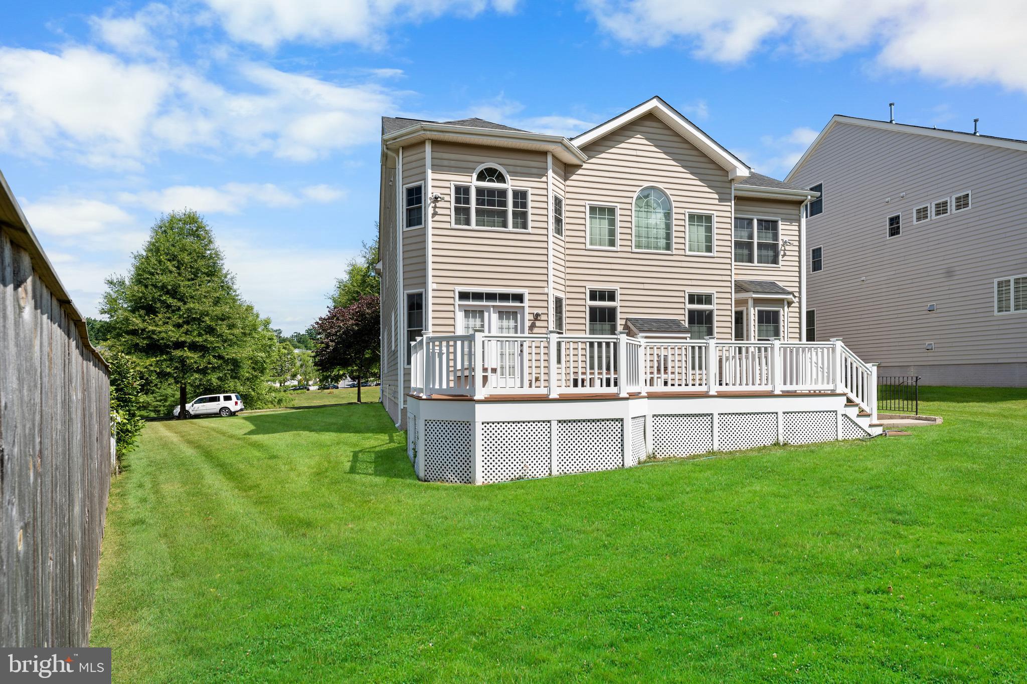 GREENWAY VILLAGE - Residential