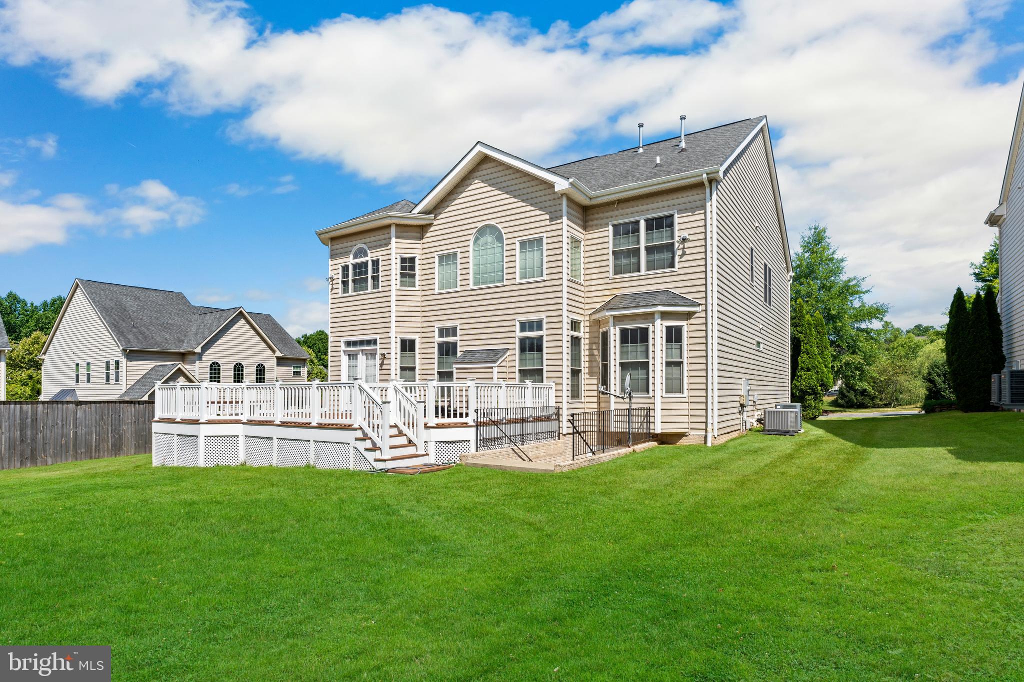 GREENWAY VILLAGE - Residential