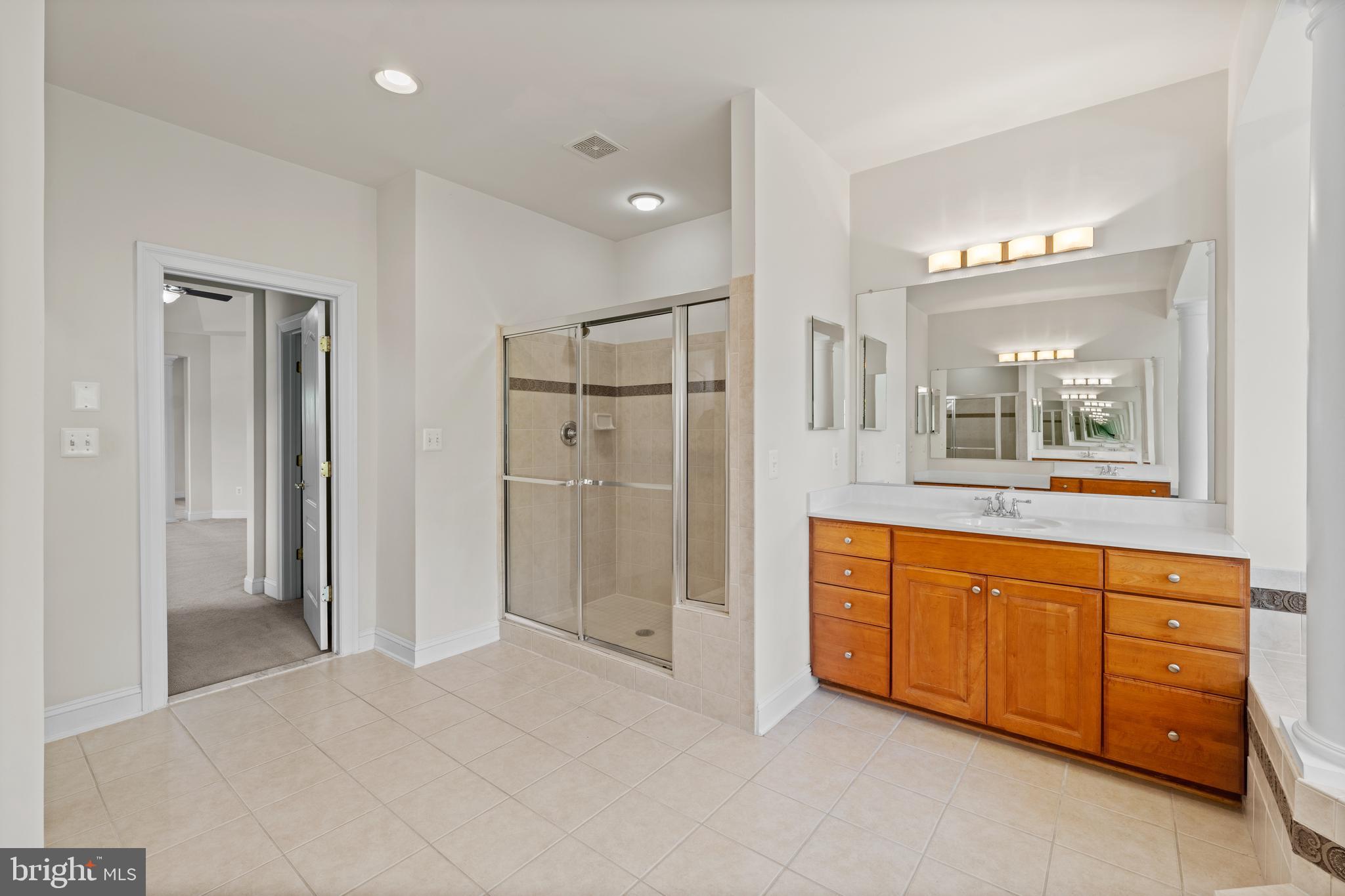 GREENWAY VILLAGE - Residential