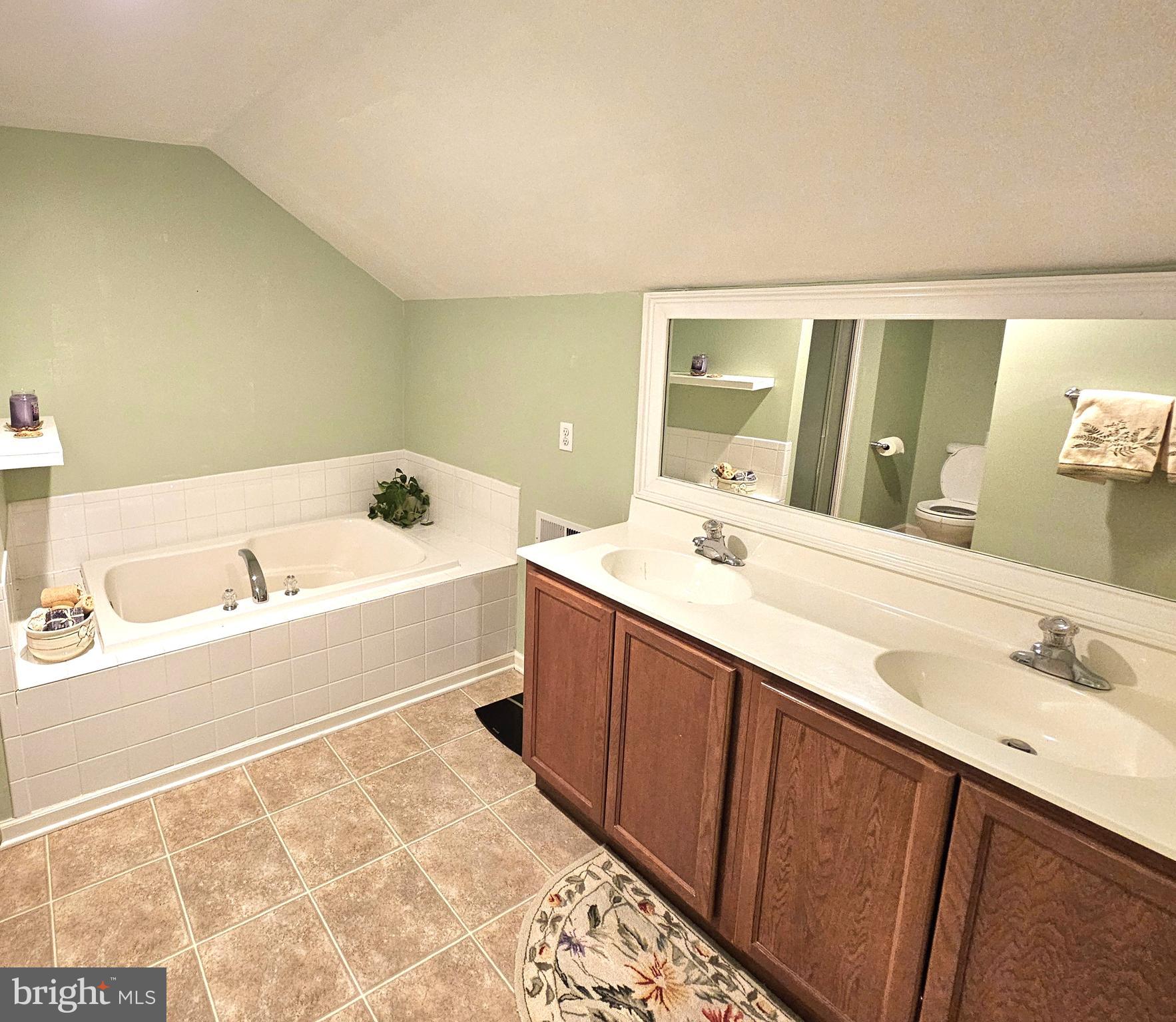 BALDWIN STATION - Residential