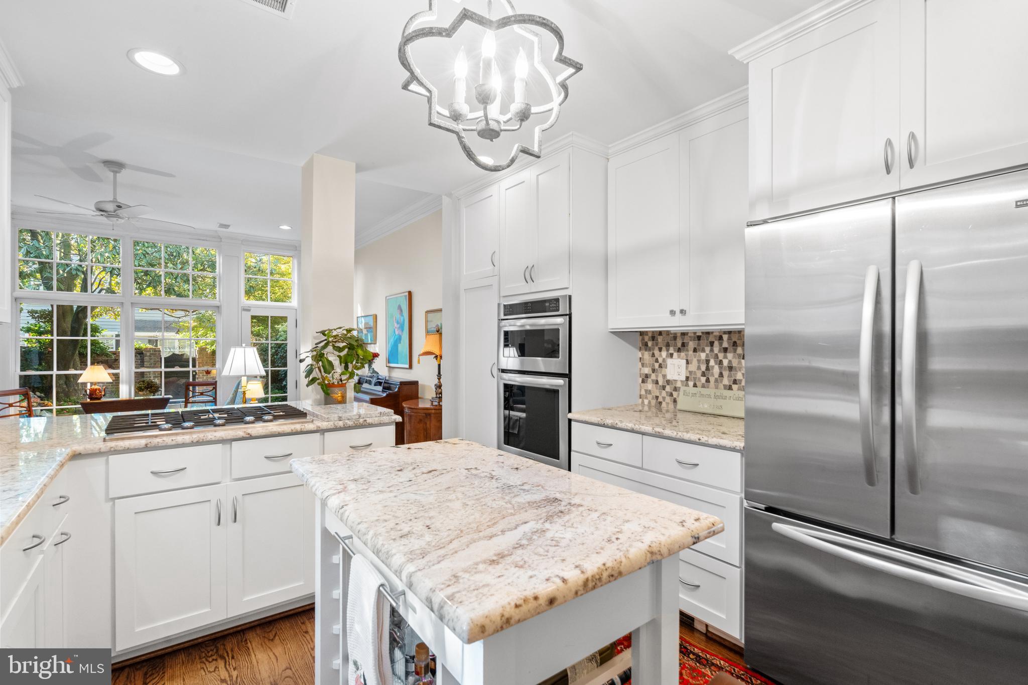 OLD TOWN ALEXANDRIA - Residential