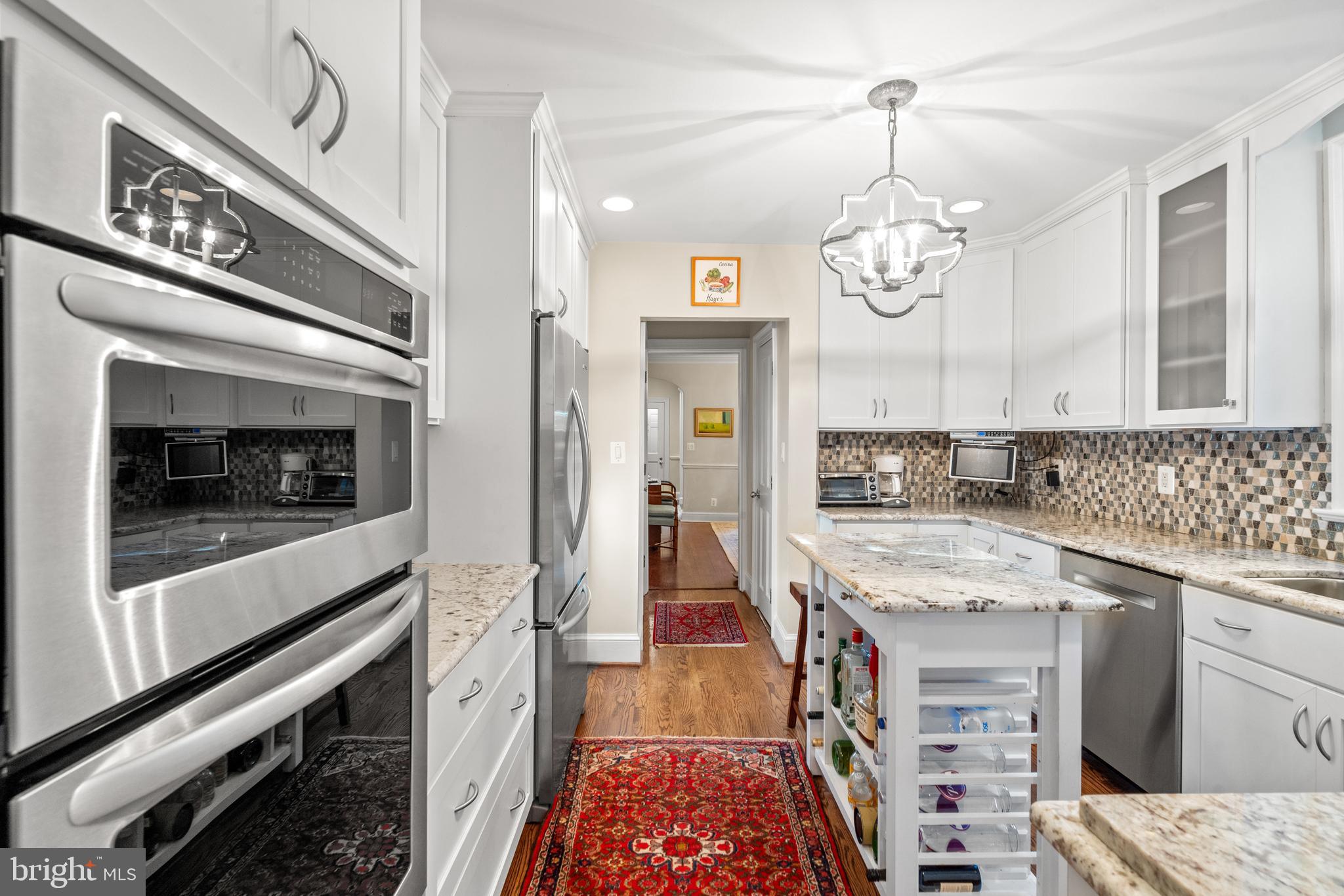 OLD TOWN ALEXANDRIA - Residential