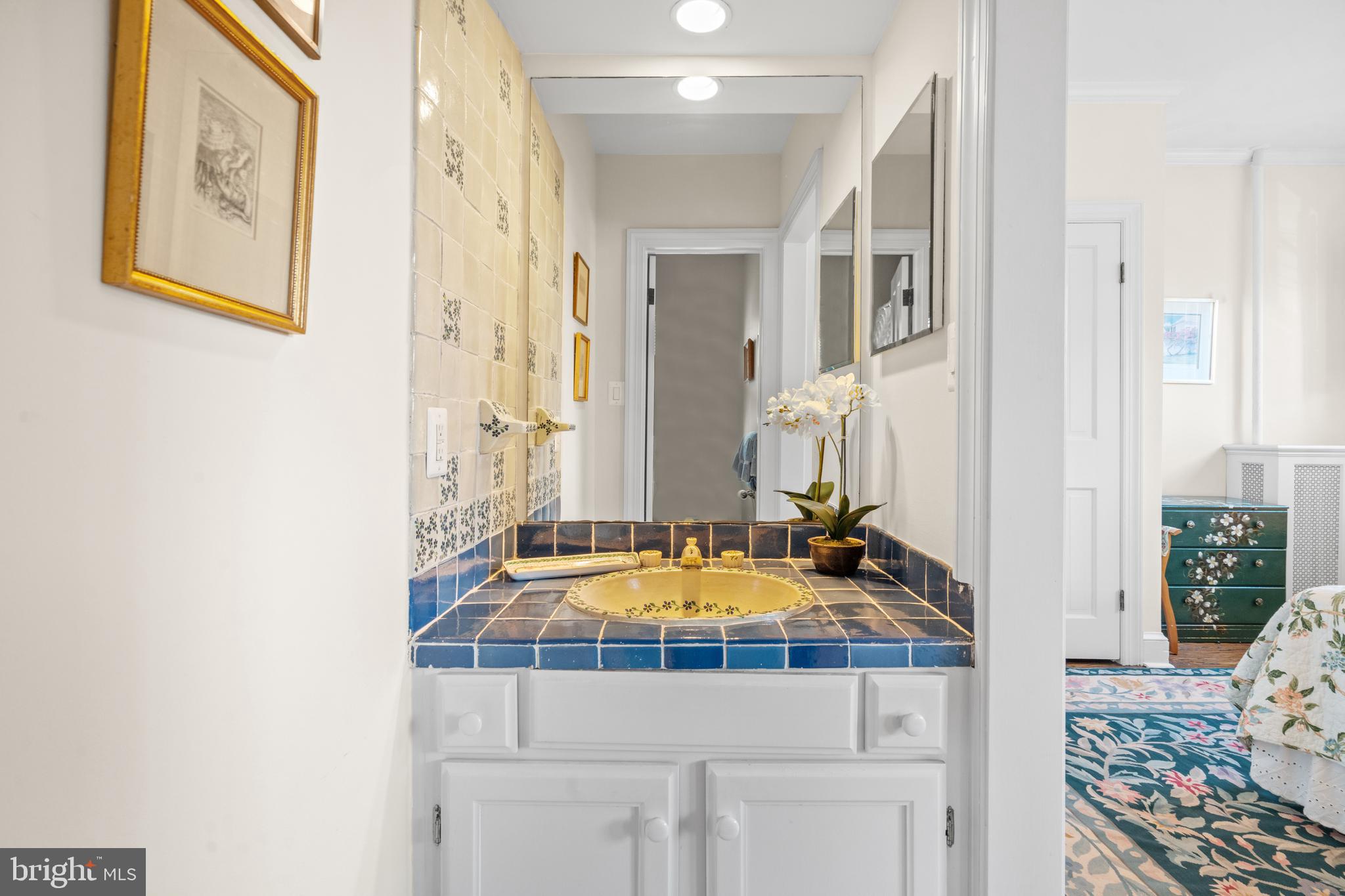 OLD TOWN ALEXANDRIA - Residential