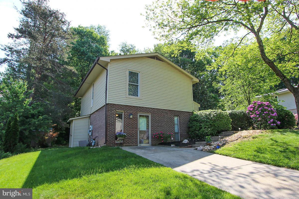 ROLLING VALLEY WEST - Residential