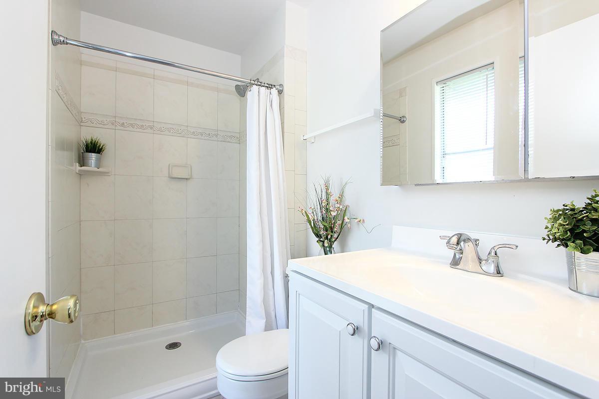 ROLLING VALLEY WEST - Residential