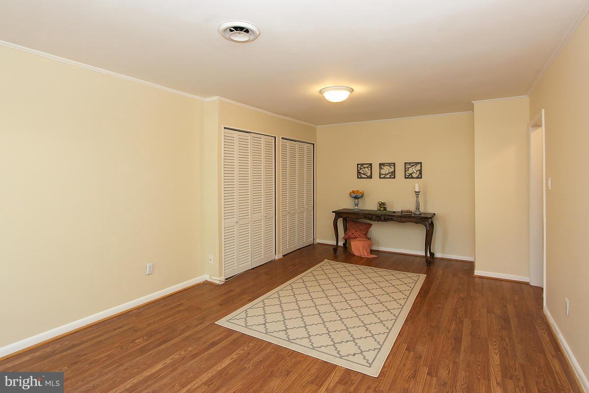 ROLLING VALLEY WEST - Residential