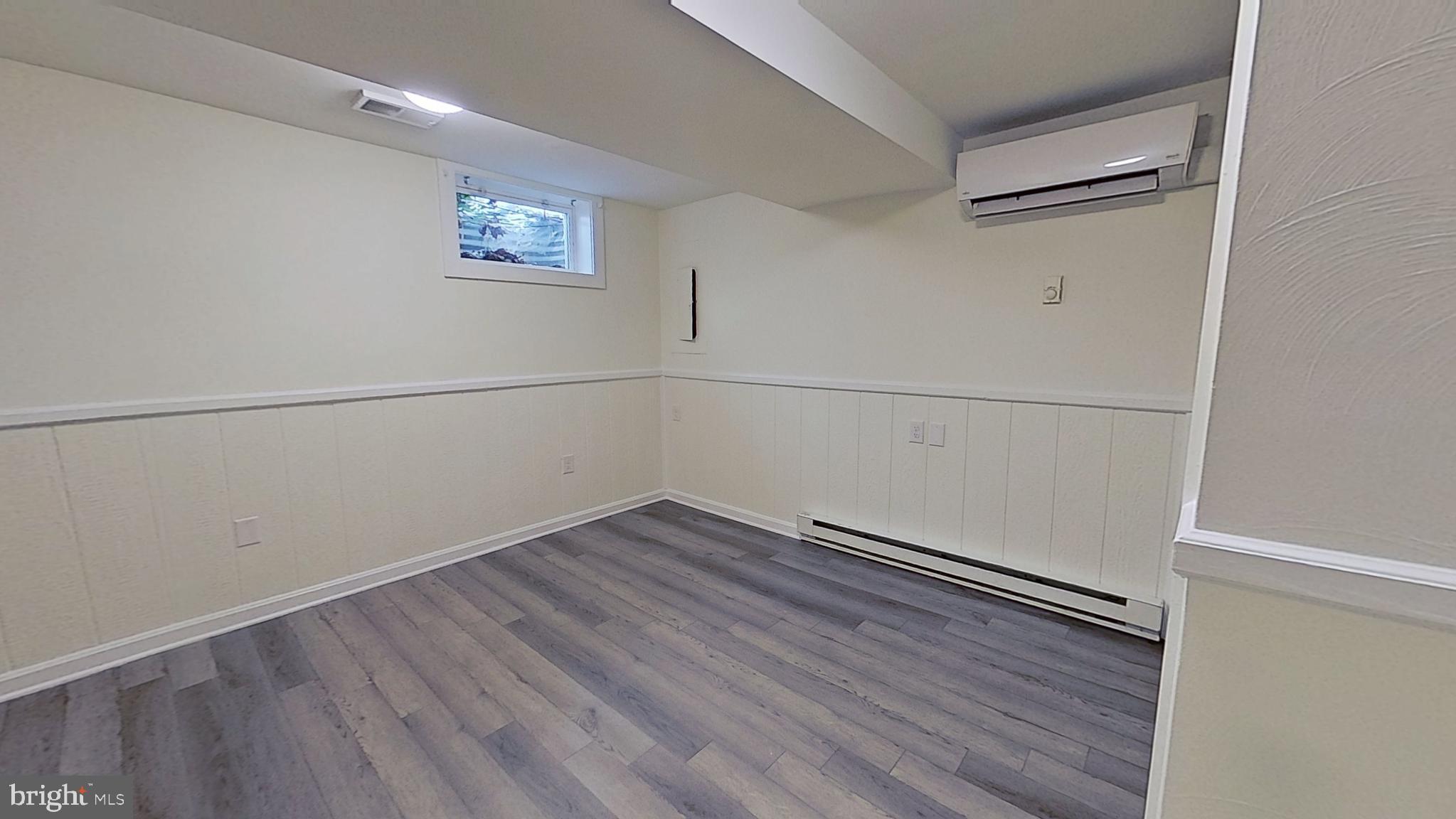 NEW OXFORD - Residential Lease