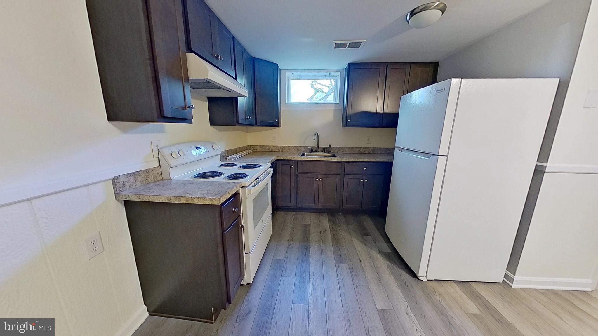 NEW OXFORD - Residential Lease