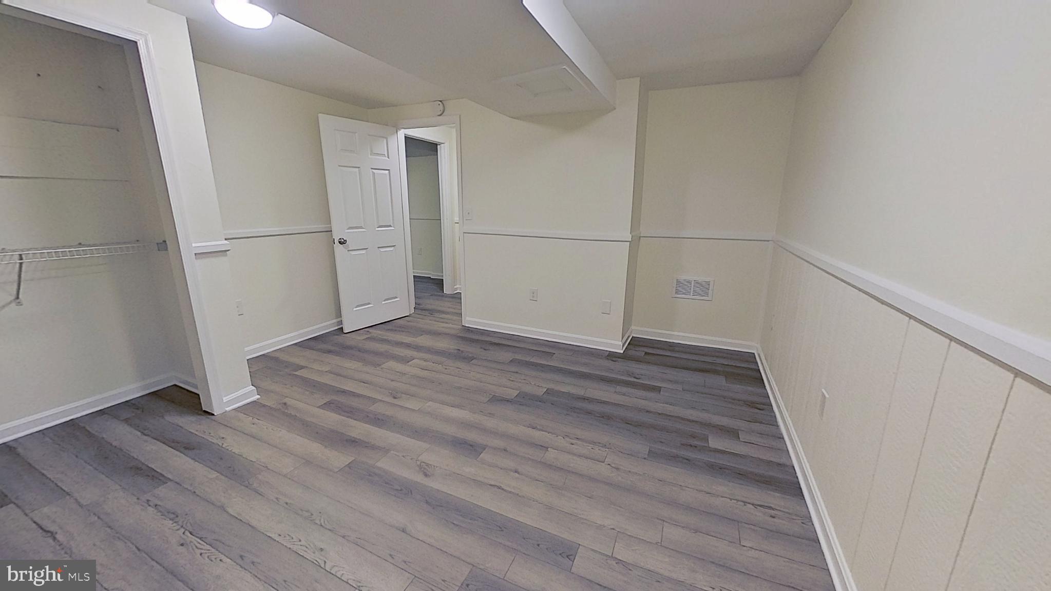 NEW OXFORD - Residential Lease